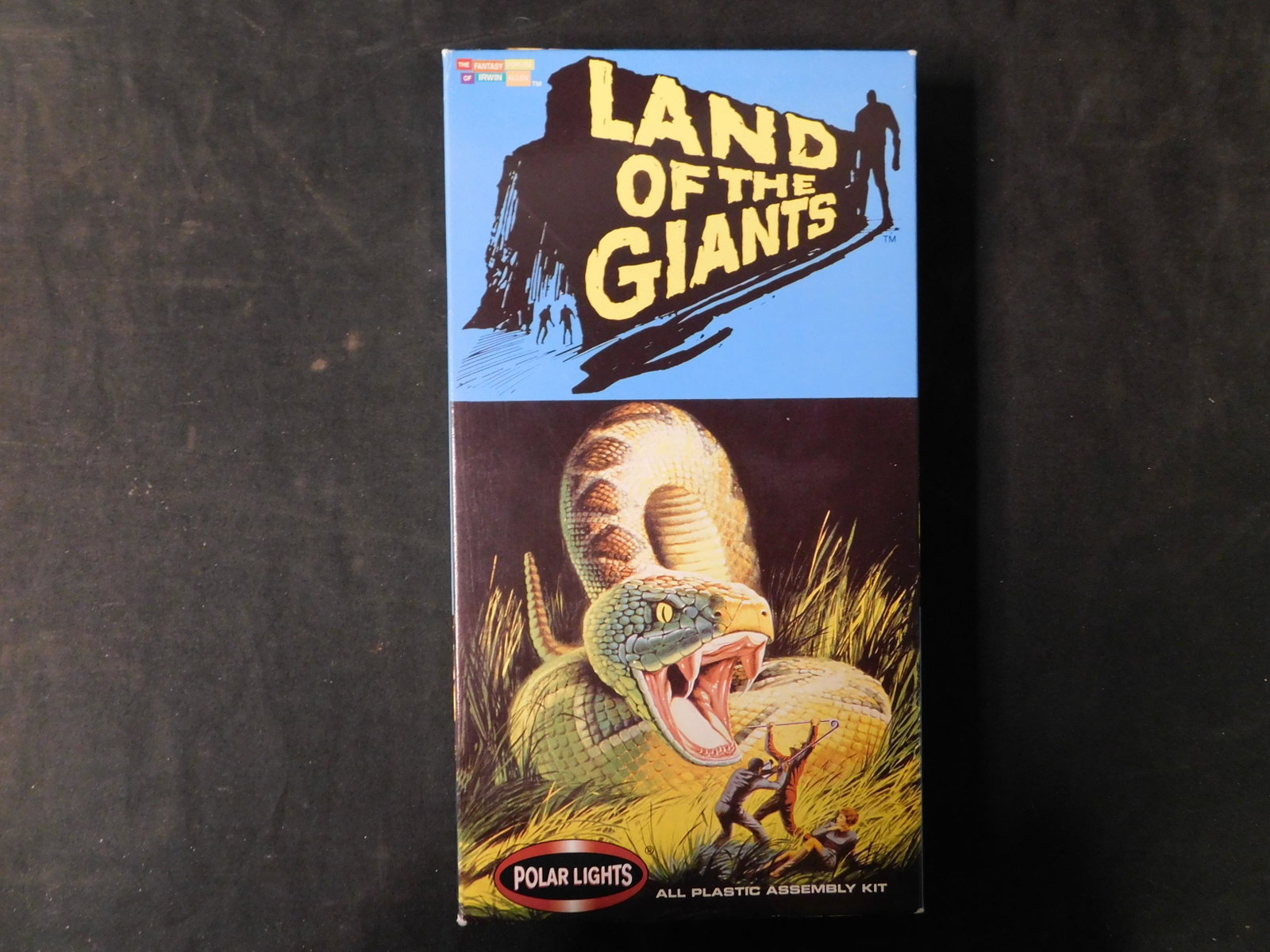Land of the Giants Model Kit - Polar Lights: Polar Lights Land of the Giants Model Kit. All from private collector who disclosed to us that he just took off the factory seal to look at them and to the best of our knowledge we are selling them as