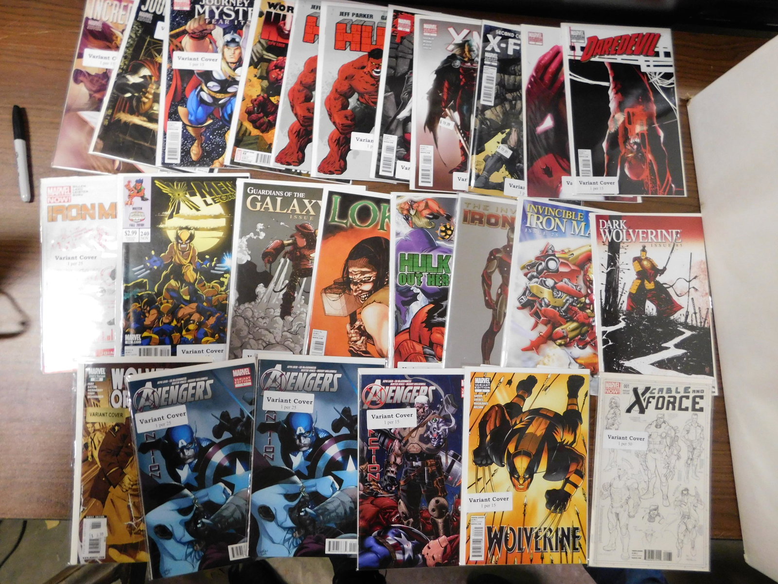 Lot of 25 Marvel Variant Covers Comics (1 of 1)