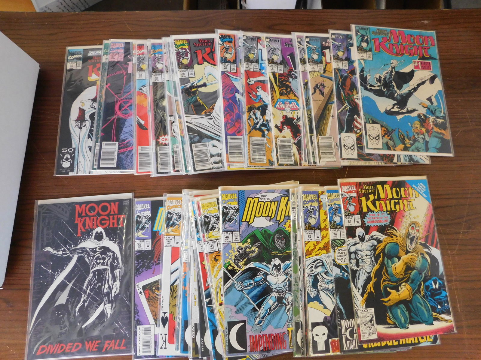 Lot of Moon Knight Ongoing Series Comics - Nearly Full (1 of 2)
