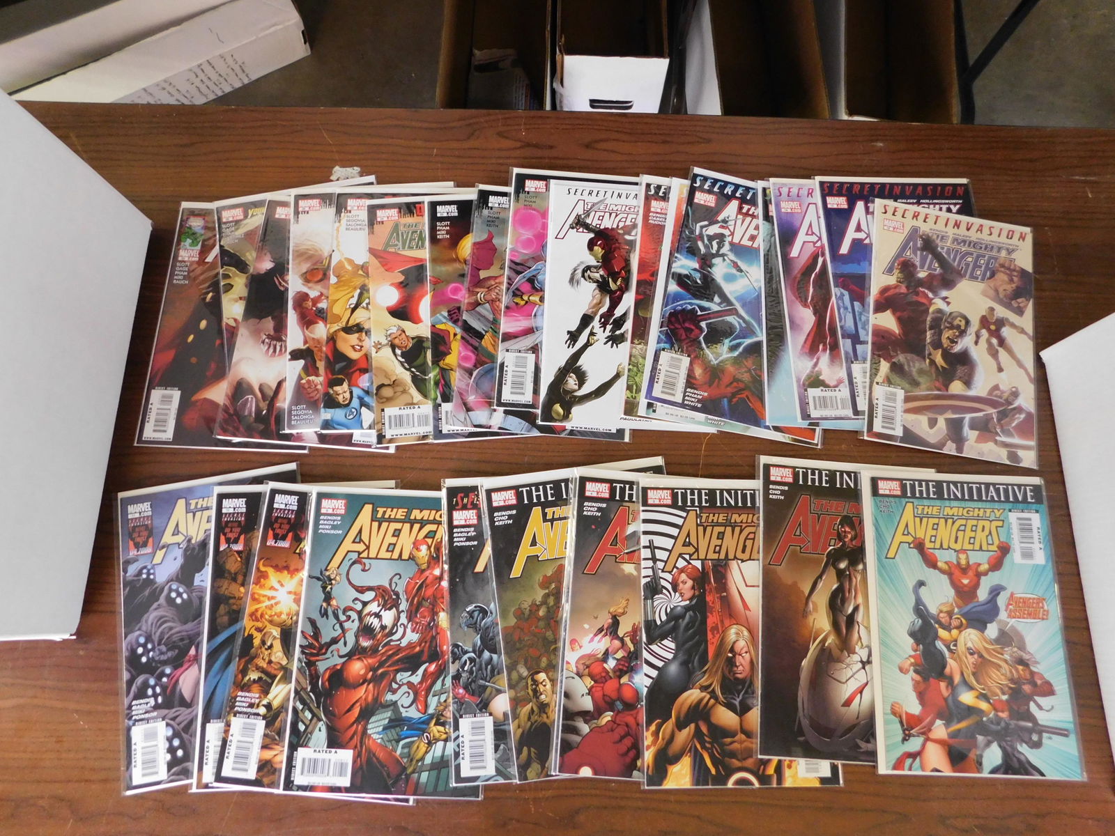 The Mighty Avengers Bendis/Slott Comic Book Run #1-29 (1 of 2)
