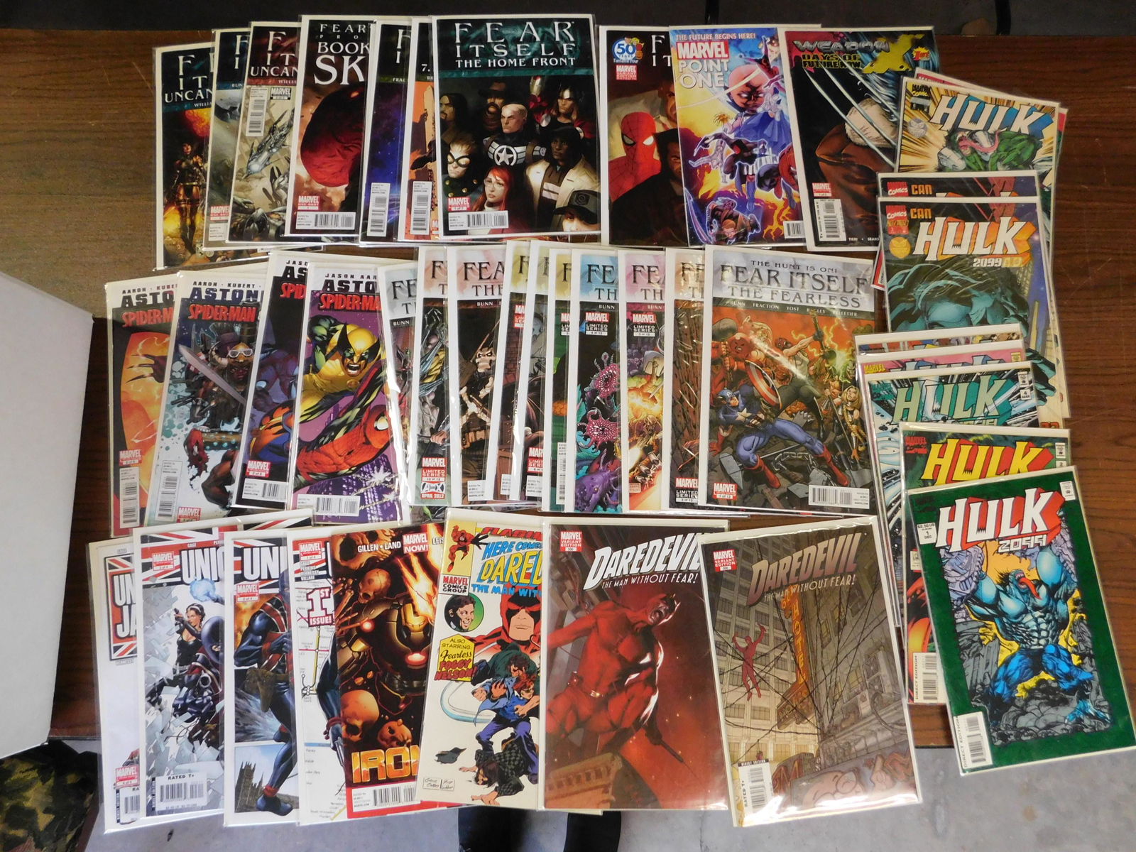 Modern Marvel Comic Book Lot including Daredevil (1 of 2)