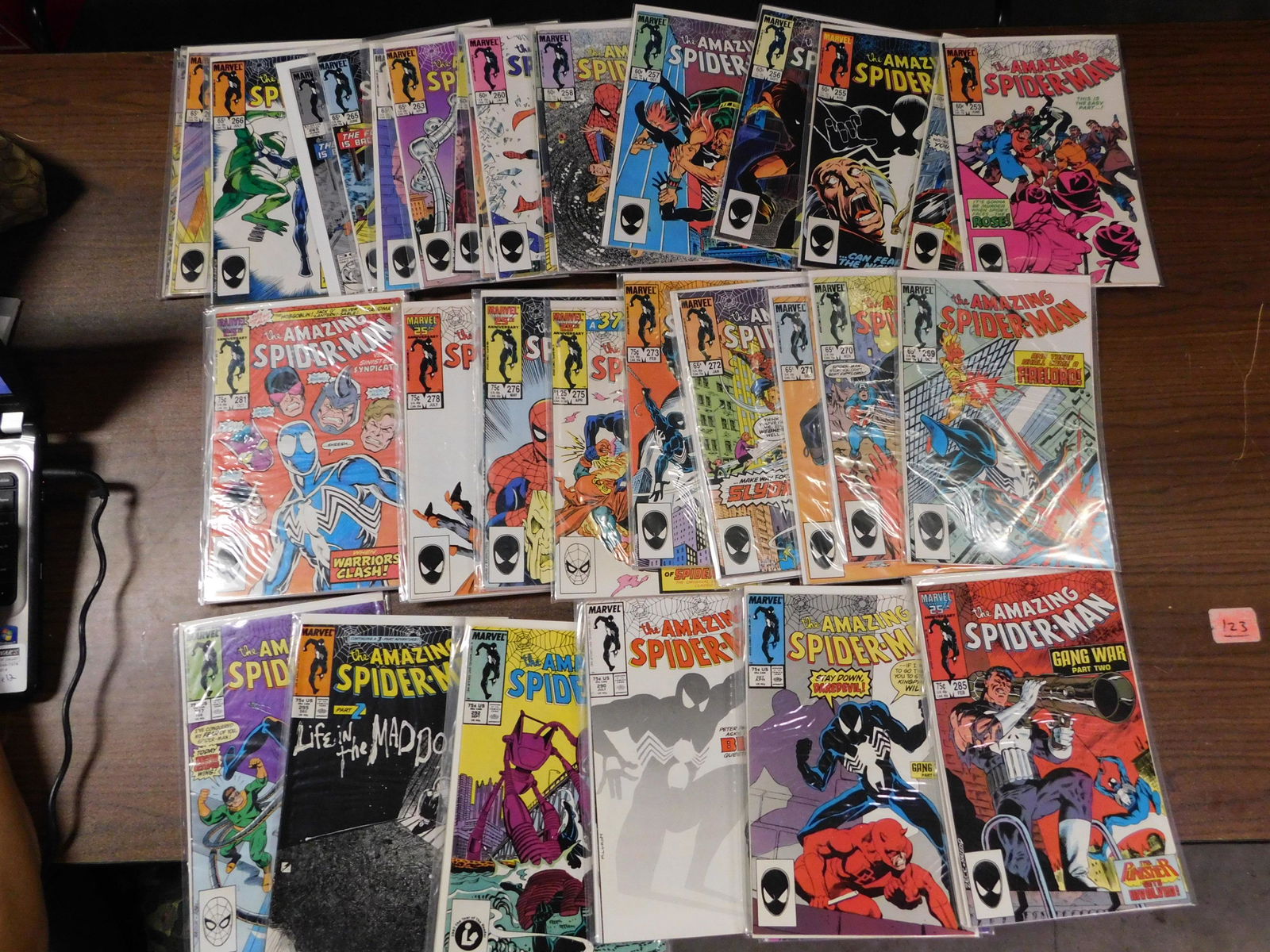 The Amazing Spider-Man Comic Lot - Full Run #253 - 297 (1 of 2)