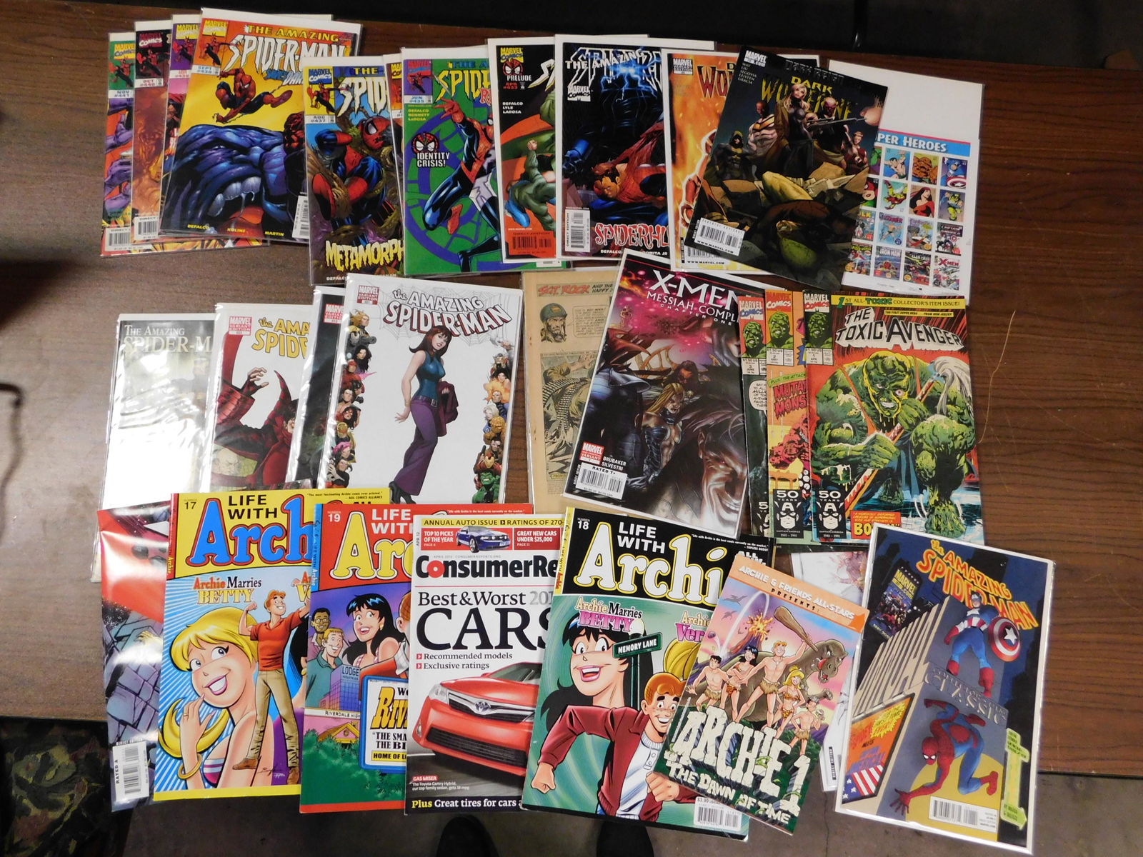 The Amazing Spider-Man Comic Lot and More (1 of 2)