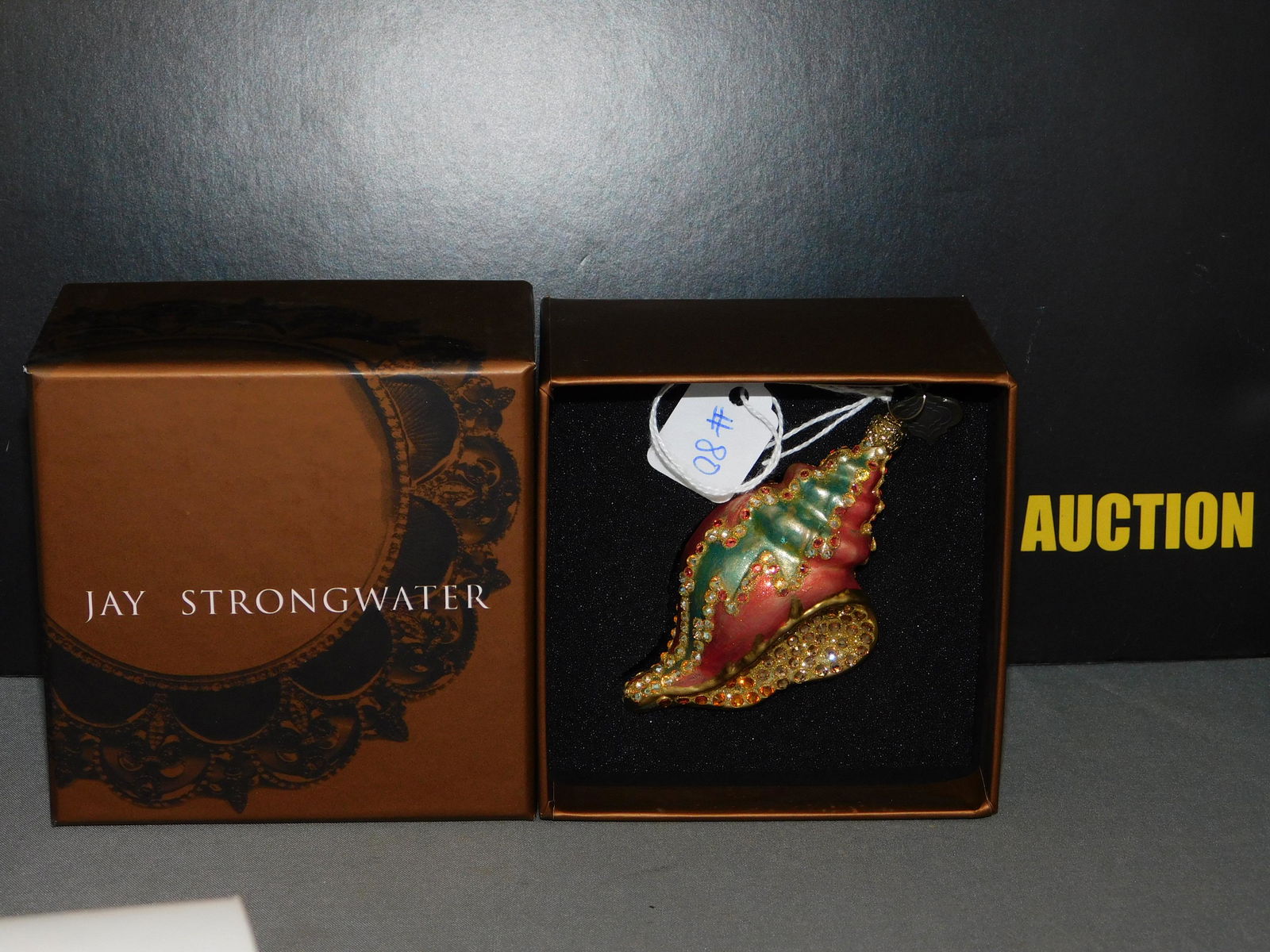 Jay Strongwater Kahlina Shell Ornament (1 of 2)