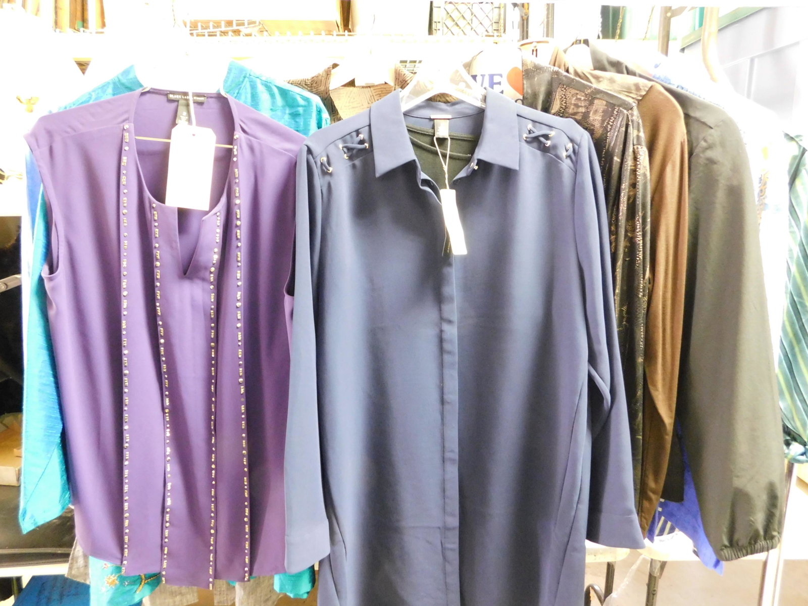 14pcs of Chico's and J. Jill Assortment of Clothing: 14pcs of Chico's and J.Jill Assortment of Clothing. All Size 2 and 3. One New with Tags. We are offering contact-less pick ups at our South Brunswick location by APPOINTMENT ONLY on the Friday, Saturd