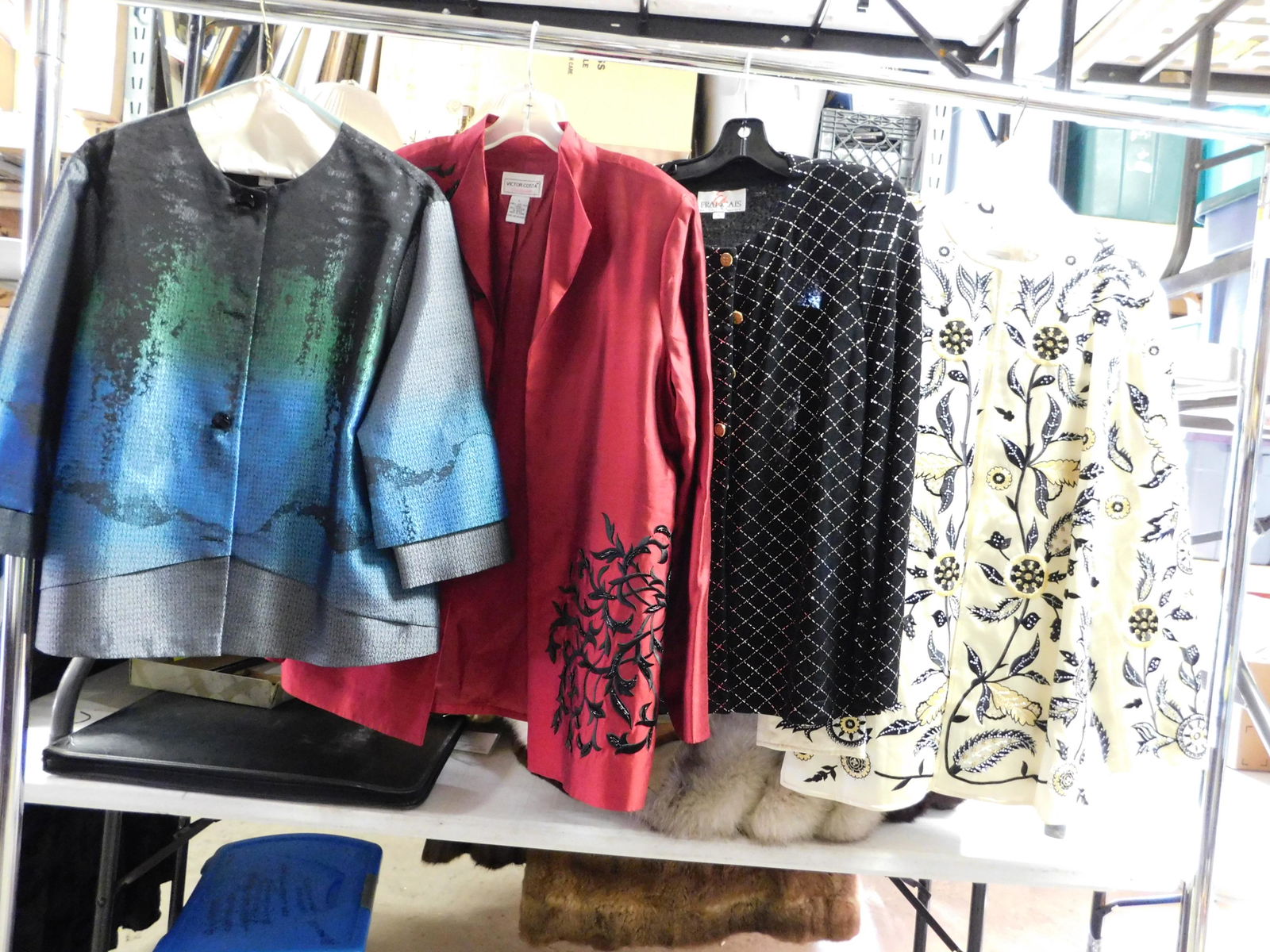 4pcs Womens Evening Jackets (1 of 3)