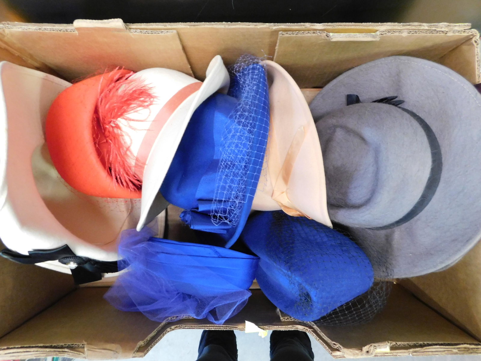 Box Lot of Felt Hats and Caps: Box Lot of Felt Hats and Caps. Lot contains 10 pieces. We are offering contact-less pick ups at our South Brunswick location by APPOINTMENT ONLY on the Friday, Saturday, Monday and Tuesday immediately