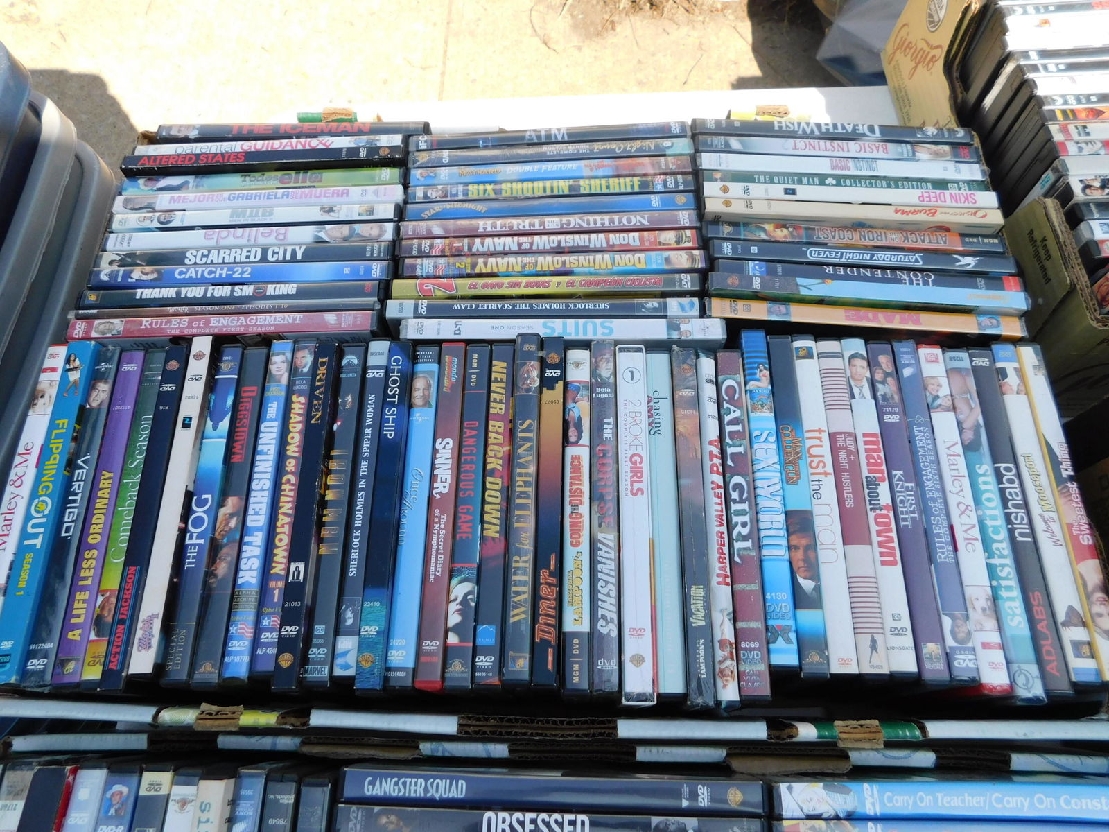 Large Lot of DVD's movies: Large Lot of DVD's movies. Mixed titles some may be factory sealed. This sale will be broadcast live on sale day with an auctioneer and caller calling full descriptions of each lot being sold, as well