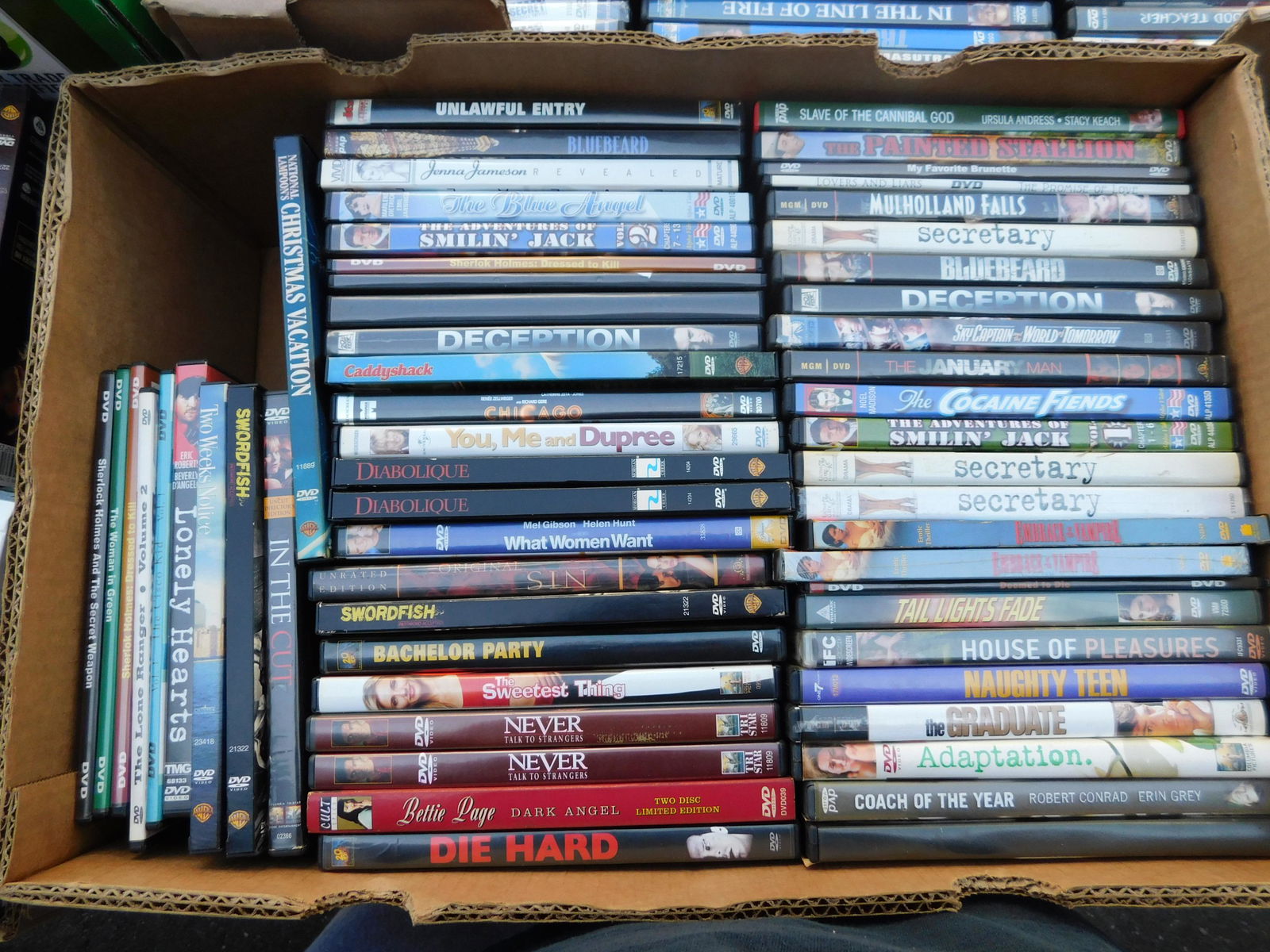 Large Lot of DVD's movies: Large Lot of DVD's movies. Mixed titles some may be factory sealed. This sale will be broadcast live on sale day with an auctioneer and caller calling full descriptions of each lot being sold, as well