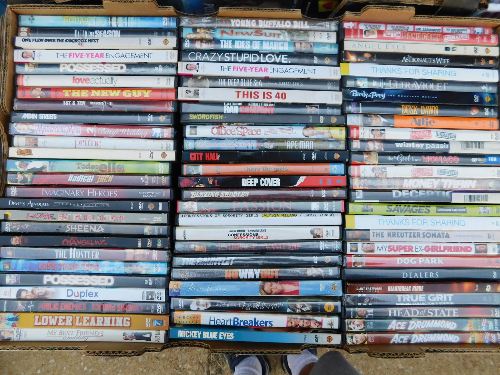 Large Lot of DVD's movies: Large Lot of DVD's movies. Mixed titles some may be factory sealed. This sale will be broadcast live on sale day with an auctioneer and caller calling full descriptions of each lot being sold, as well
