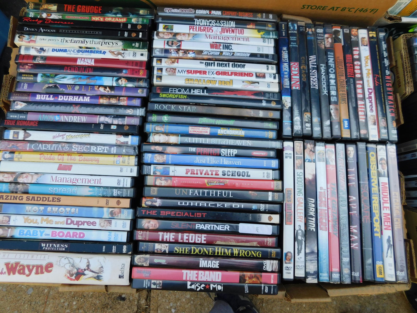 Large Lot of DVD's movies: Large Lot of DVD's movies. Mixed titles some may be factory sealed. This sale will be broadcast live on sale day with an auctioneer and caller calling full descriptions of each lot being sold, as well