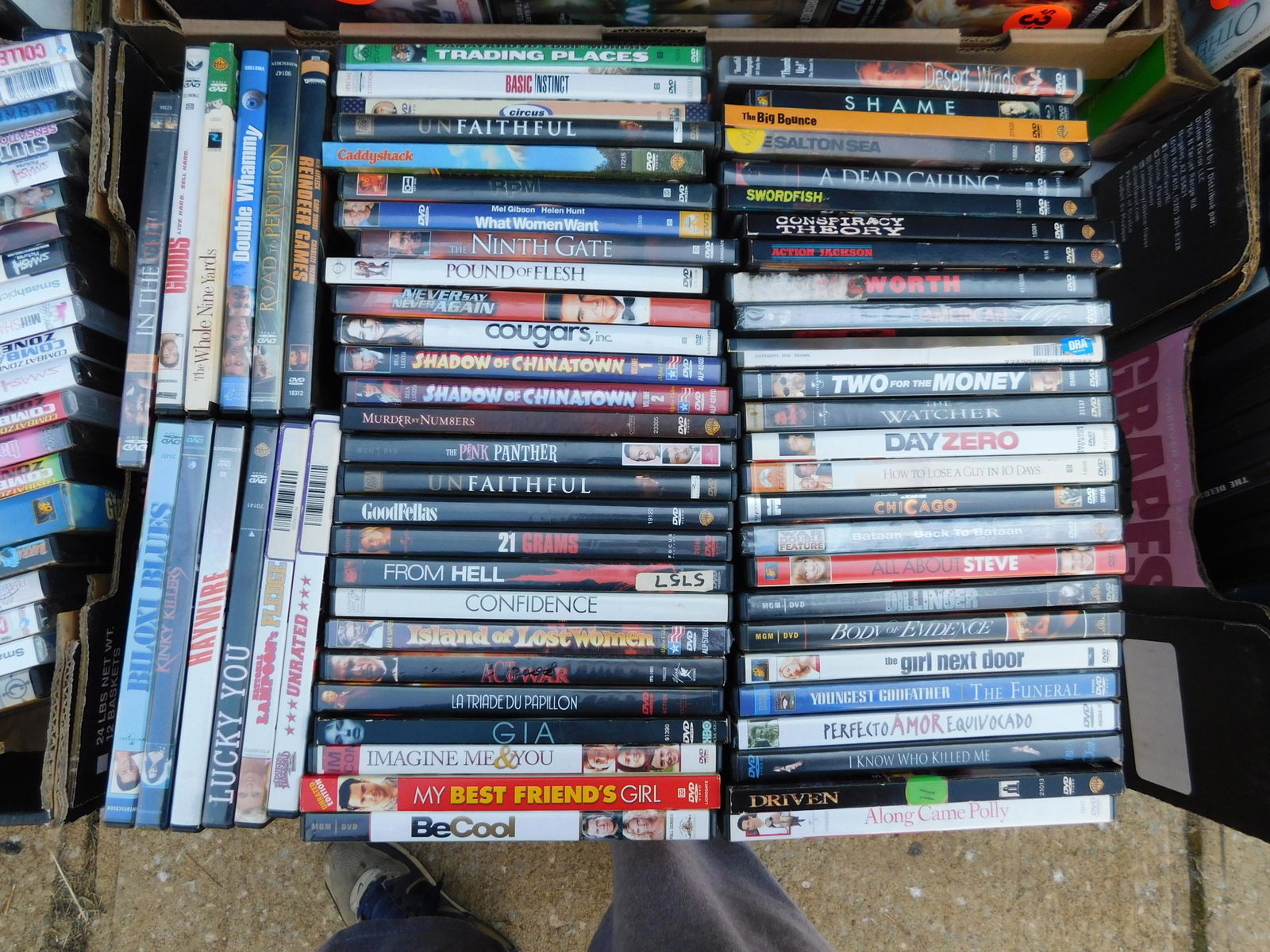Large Lot of DVD's movies: Large Lot of DVD's movies. Mixed titles some may be factory sealed. This sale will be broadcast live on sale day with an auctioneer and caller calling full descriptions of each lot being sold, as well