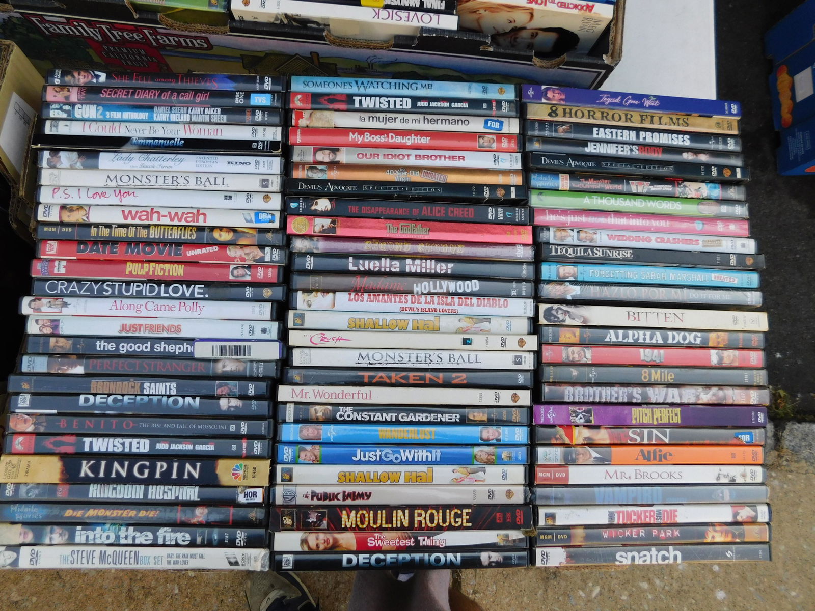 Large Lot of DVD's movies: Large Lot of DVD's movies. Mixed titles some may be factory sealed. This sale will be broadcast live on sale day with an auctioneer and caller calling full descriptions of each lot being sold, as well