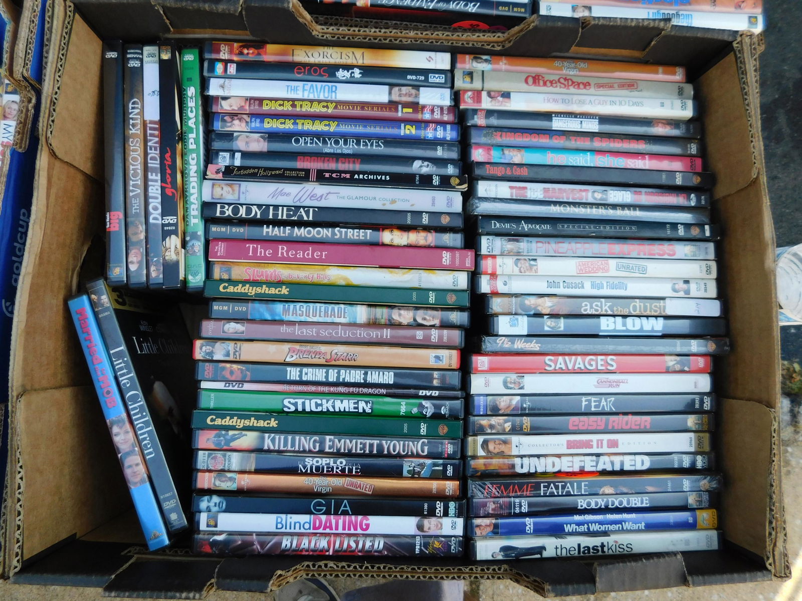 Large Lot of DVD's movies: Large Lot of DVD's movies. Mixed titles some may be factory sealed. This sale will be broadcast live on sale day with an auctioneer and caller calling full descriptions of each lot being sold, as well