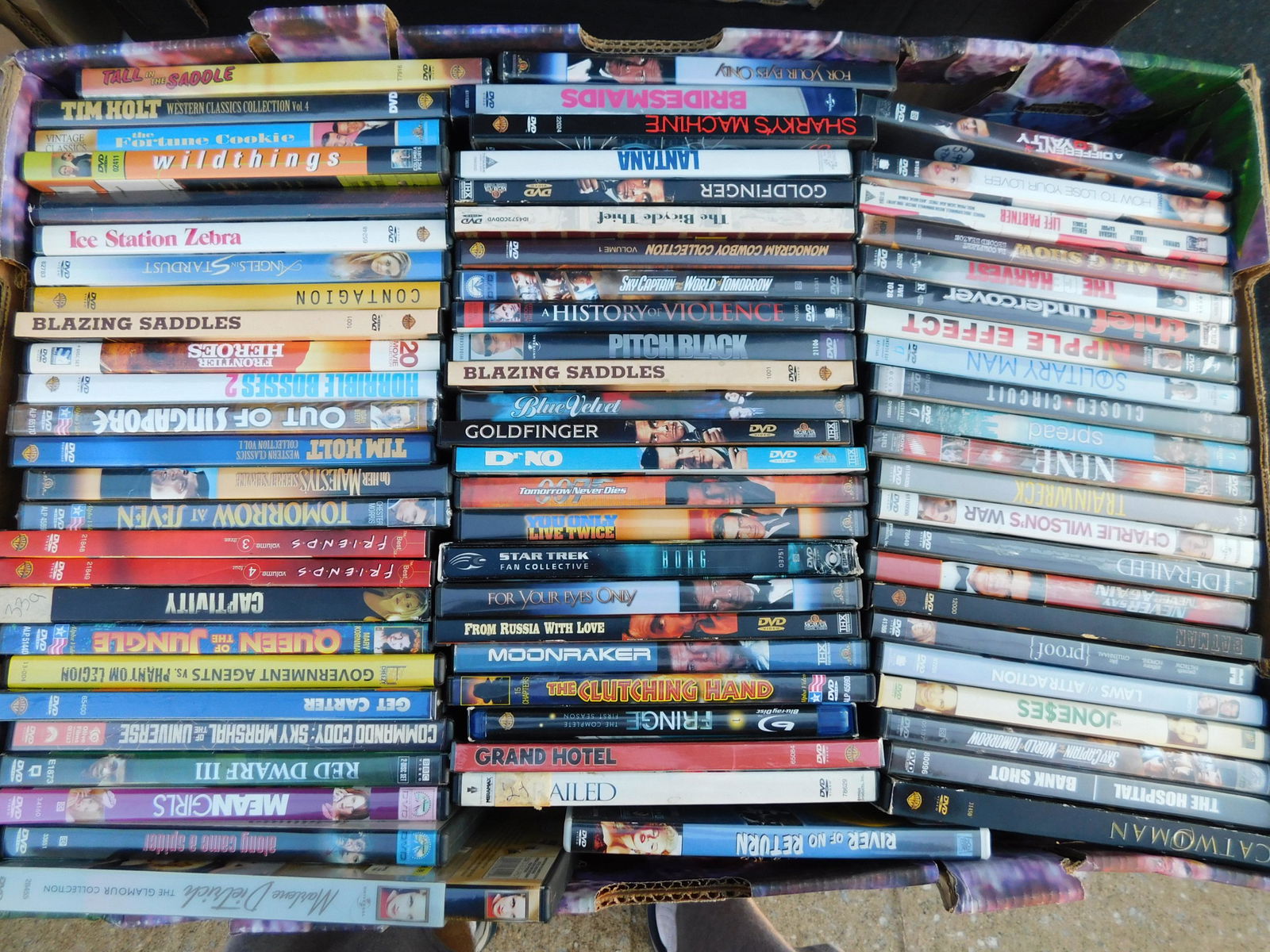 Large Lot of DVD's movies: Large Lot of DVD's movies. Mixed titles some may be factory sealed. This sale will be broadcast live on sale day with an auctioneer and caller calling full descriptions of each lot being sold, as well