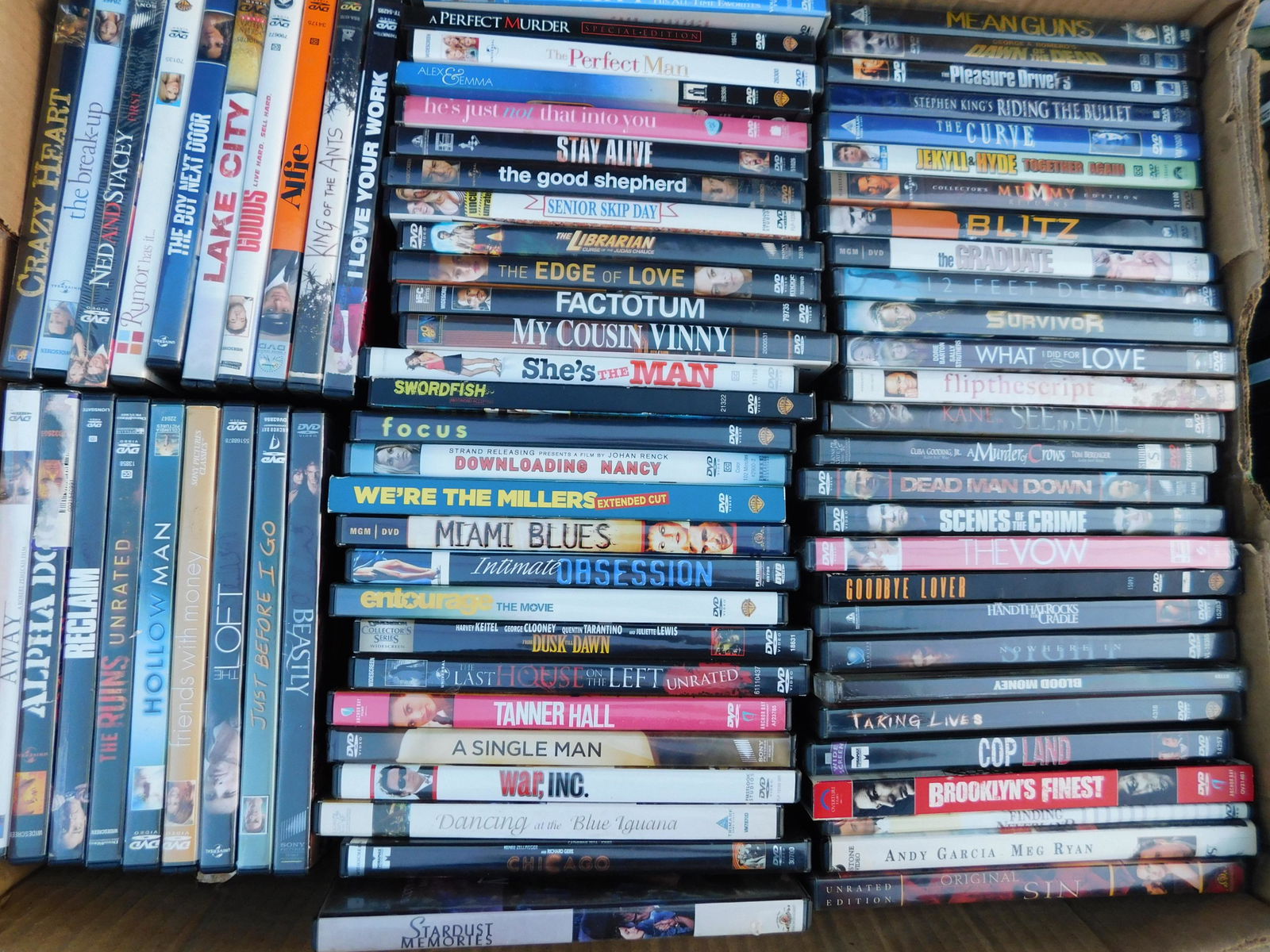 Large Lot of DVD's movies: Large Lot of DVD's movies. Mixed titles some may be factory sealed. This sale will be broadcast live on sale day with an auctioneer and caller calling full descriptions of each lot being sold, as well