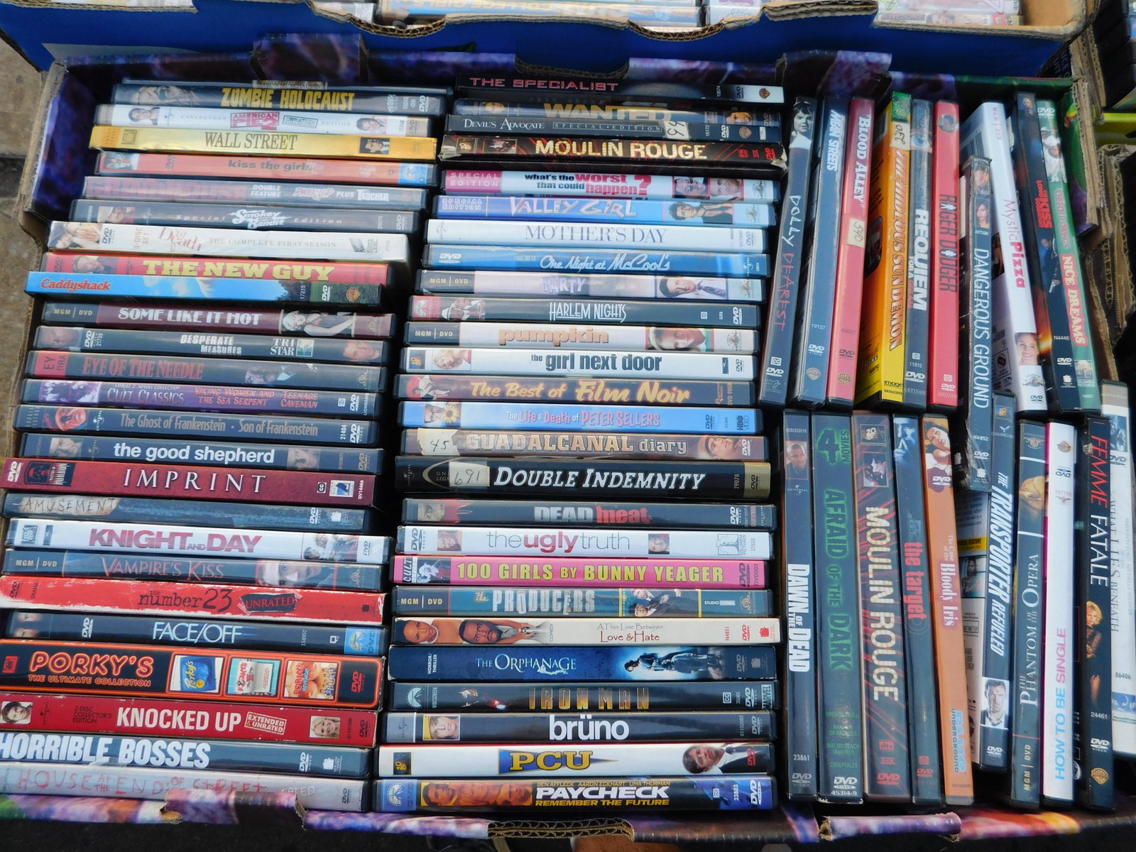 Large Lot of DVD's movies: Large Lot of DVD's movies. Mixed titles some may be factory sealed. This sale will be broadcast live on sale day with an auctioneer and caller calling full descriptions of each lot being sold, as well