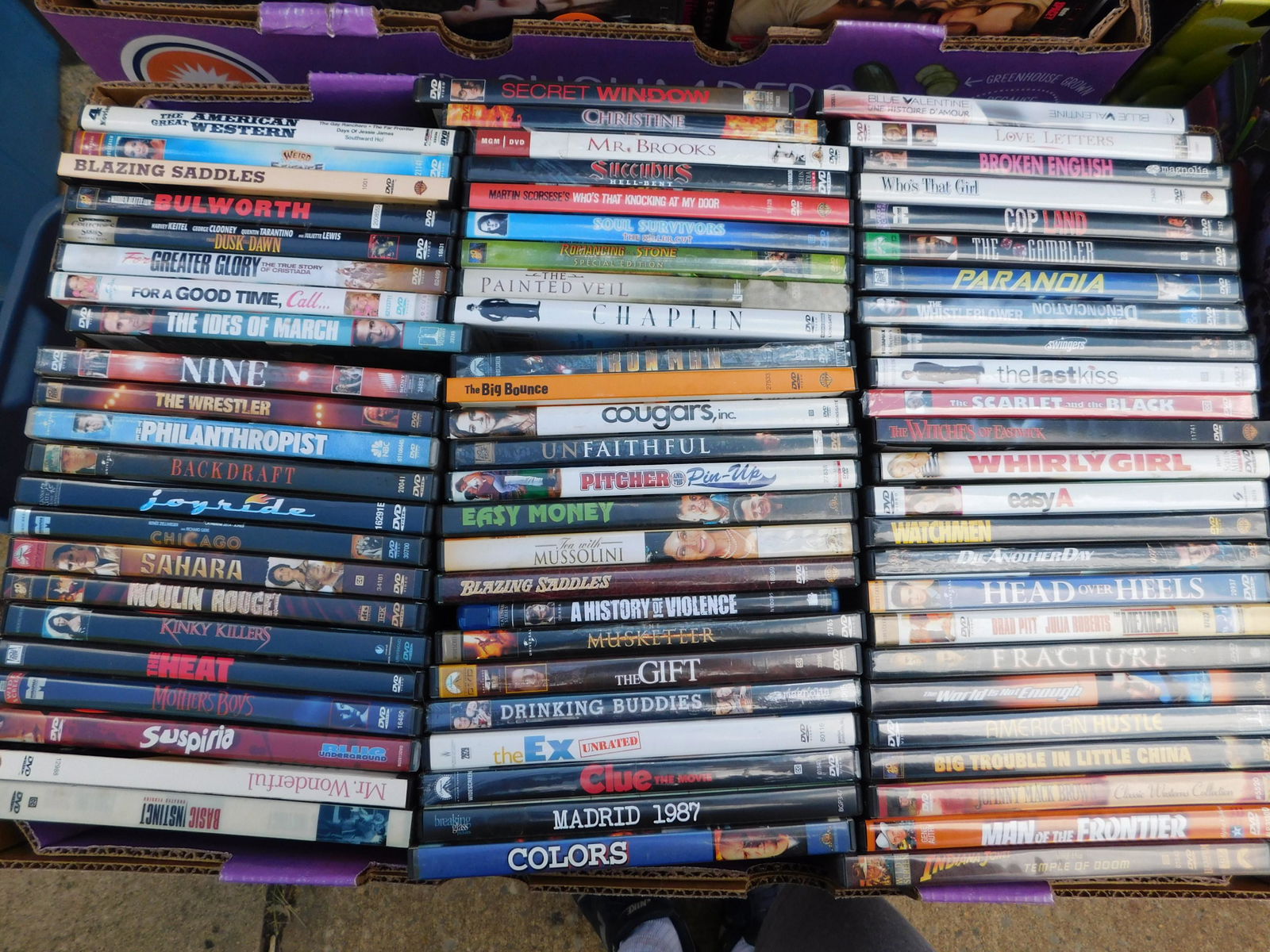 Large Lot of DVD's movies: Large Lot of DVD's movies. Mixed titles some may be factory sealed. This sale will be broadcast live on sale day with an auctioneer and caller calling full descriptions of each lot being sold, as well