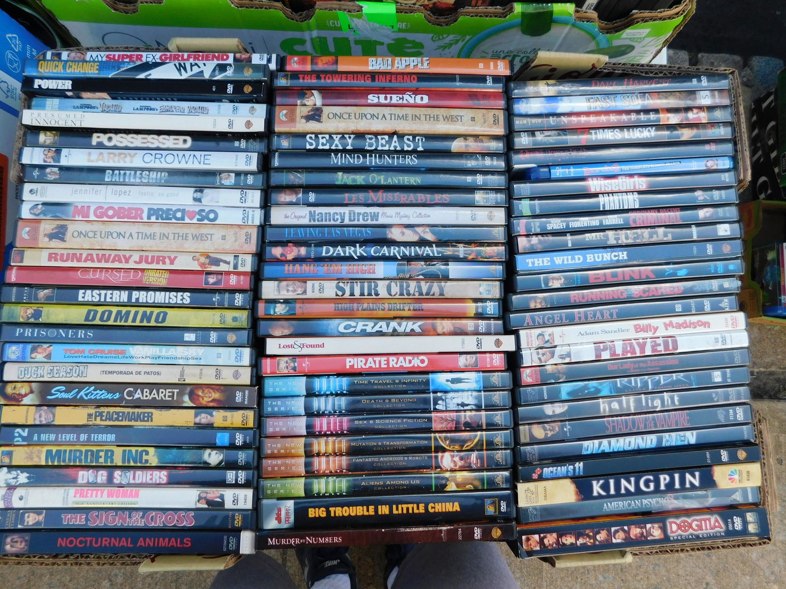 Large Lot of DVD's movies: Large Lot of DVD's movies. Mixed titles some may be factory sealed. This sale will be broadcast live on sale day with an auctioneer and caller calling full descriptions of each lot being sold, as well