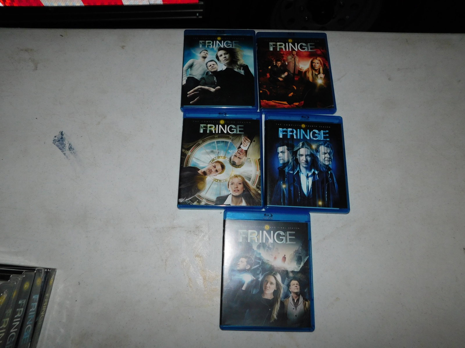 Fringe Blu-ray sets: The complete TV series Fringe Blu-ray sets. This sale will be broadcast live on sale day with an auctioneer and caller calling full descriptions of each lot being sold, as well as video feed of each l