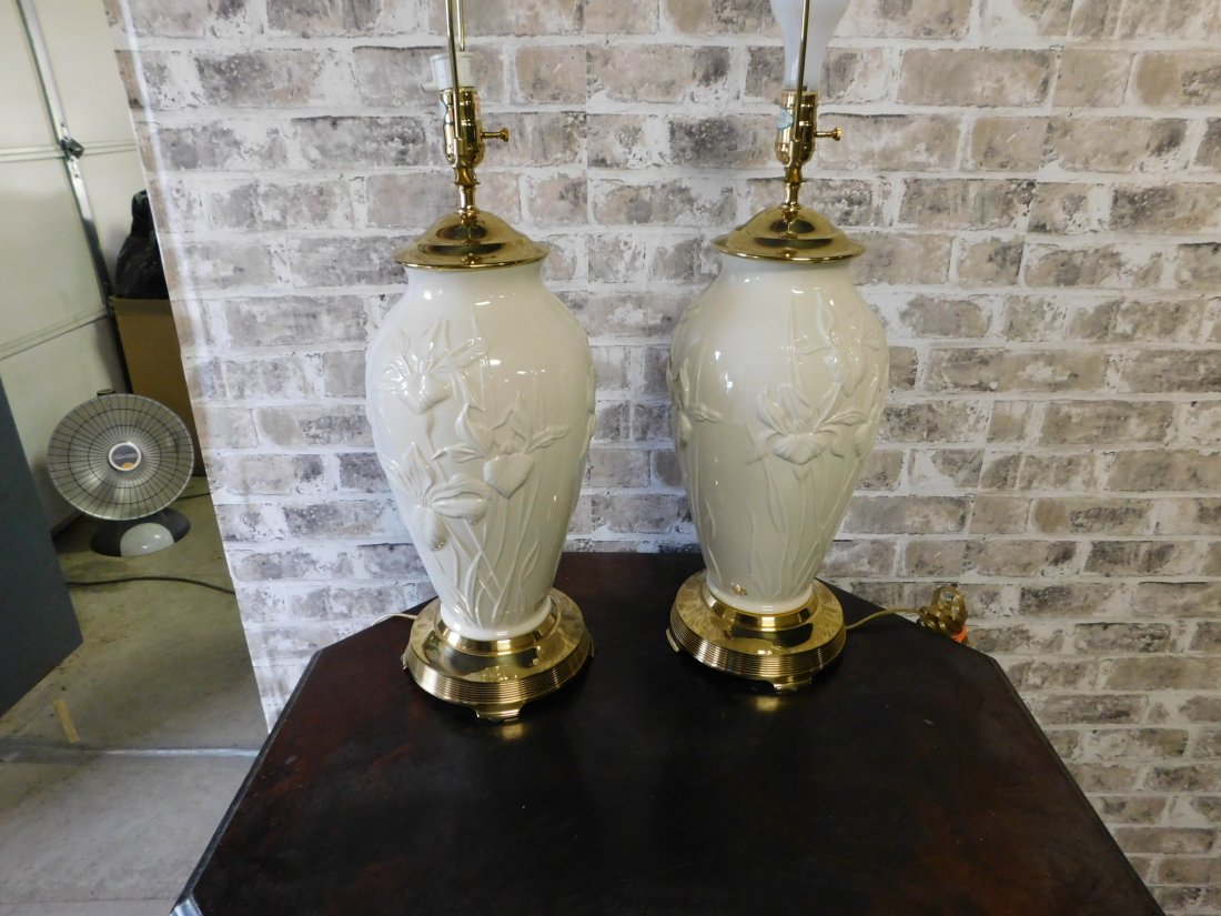 Pair of Lenox oversized side table lamps: Pair of Lenox oversized side table lamps. This sale will be broadcast live on sale day with full descriptions of each lot being sold, as well as video feed of each lot. All items MUST be paid for with