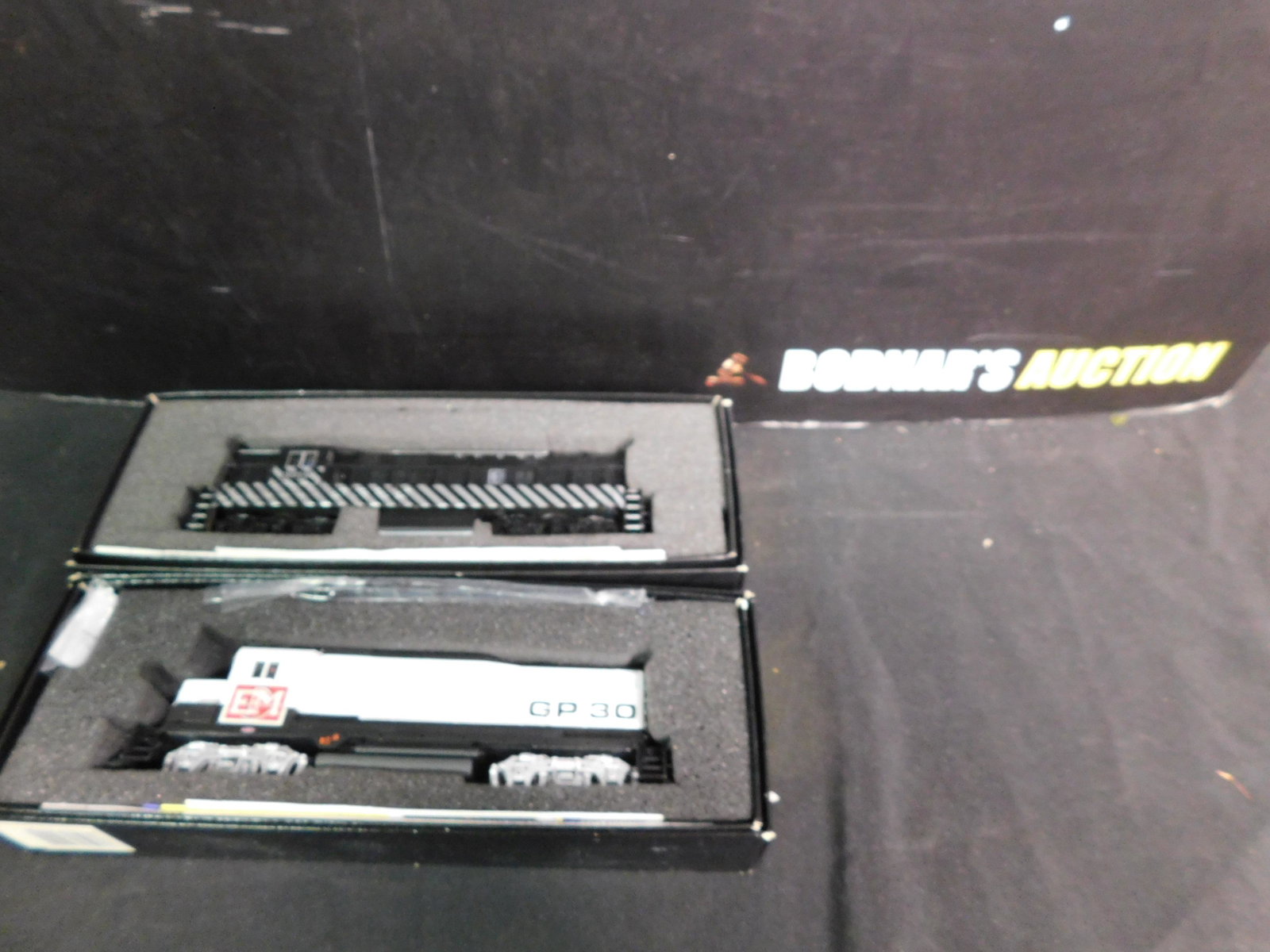 Bachmann Spectrum Series Lot of 2 HO Scale Engines: Bachmann Spectrum Series Lot of 2 HO Scale Engines including EMD GP30 Diesel and H16-44 Fairbanks Morse Diesel Engine. You are bidding at a live sale, please read the terms and conditions. We are offe