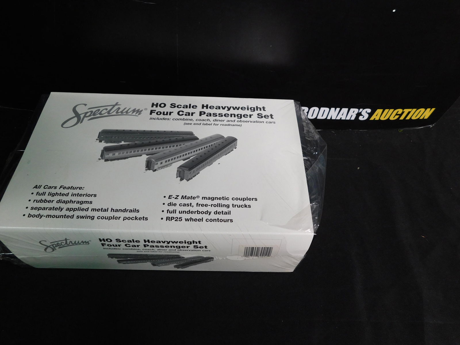 Bachmann Spectrum Series 4 Pack HO Scale Heavyweight: Bachmann Spectrum Series 4 Pack - Sealed - HO Scale Heavyweight Passenger Cars - Diner, Observation, Coach and Combine. You are bidding at a live sale, please read the terms and conditions. We are off