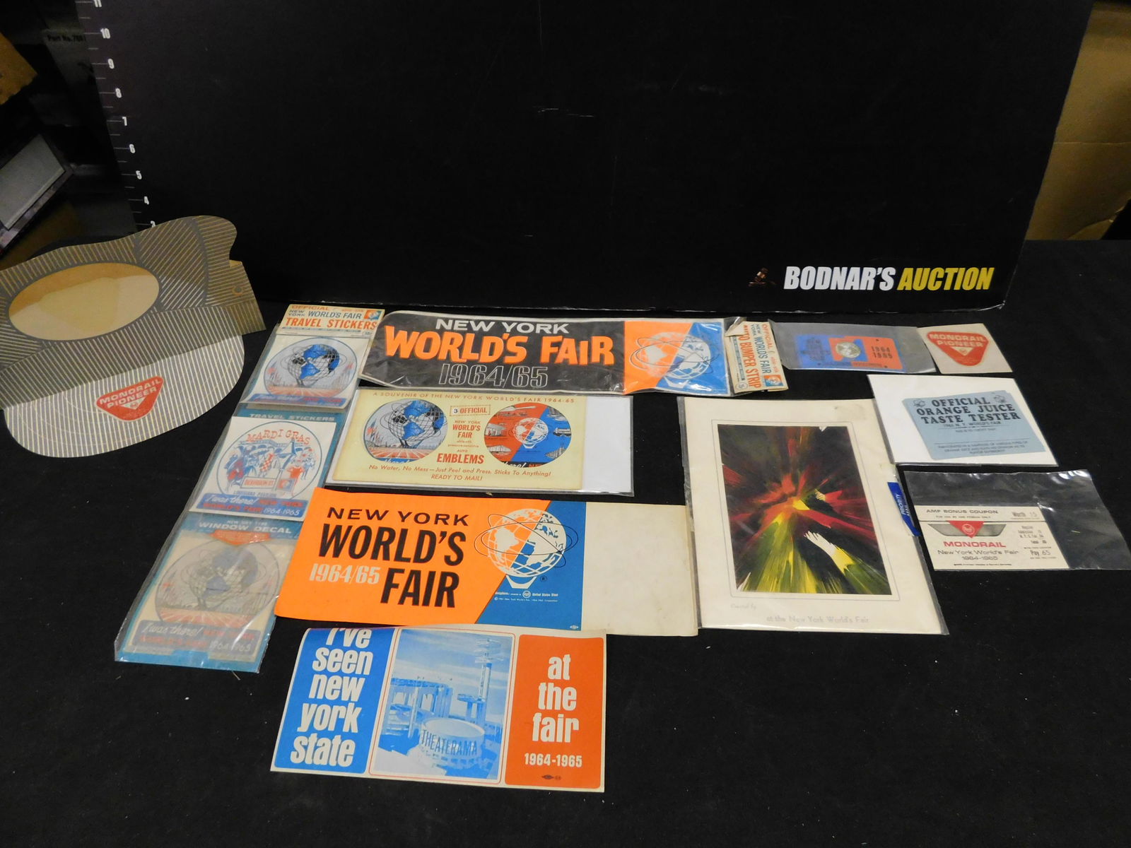 1964 New York World's Fair Travel Sticker Lot (1 of 6)