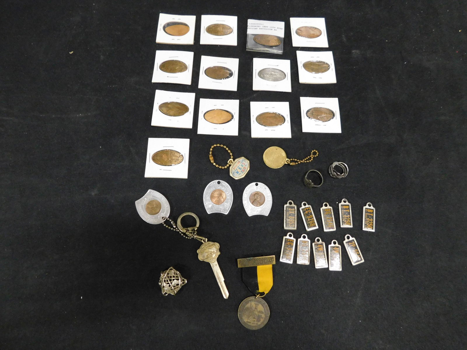 1964 New York World's Fair Mixed Lot of Rings and (1 of 3)