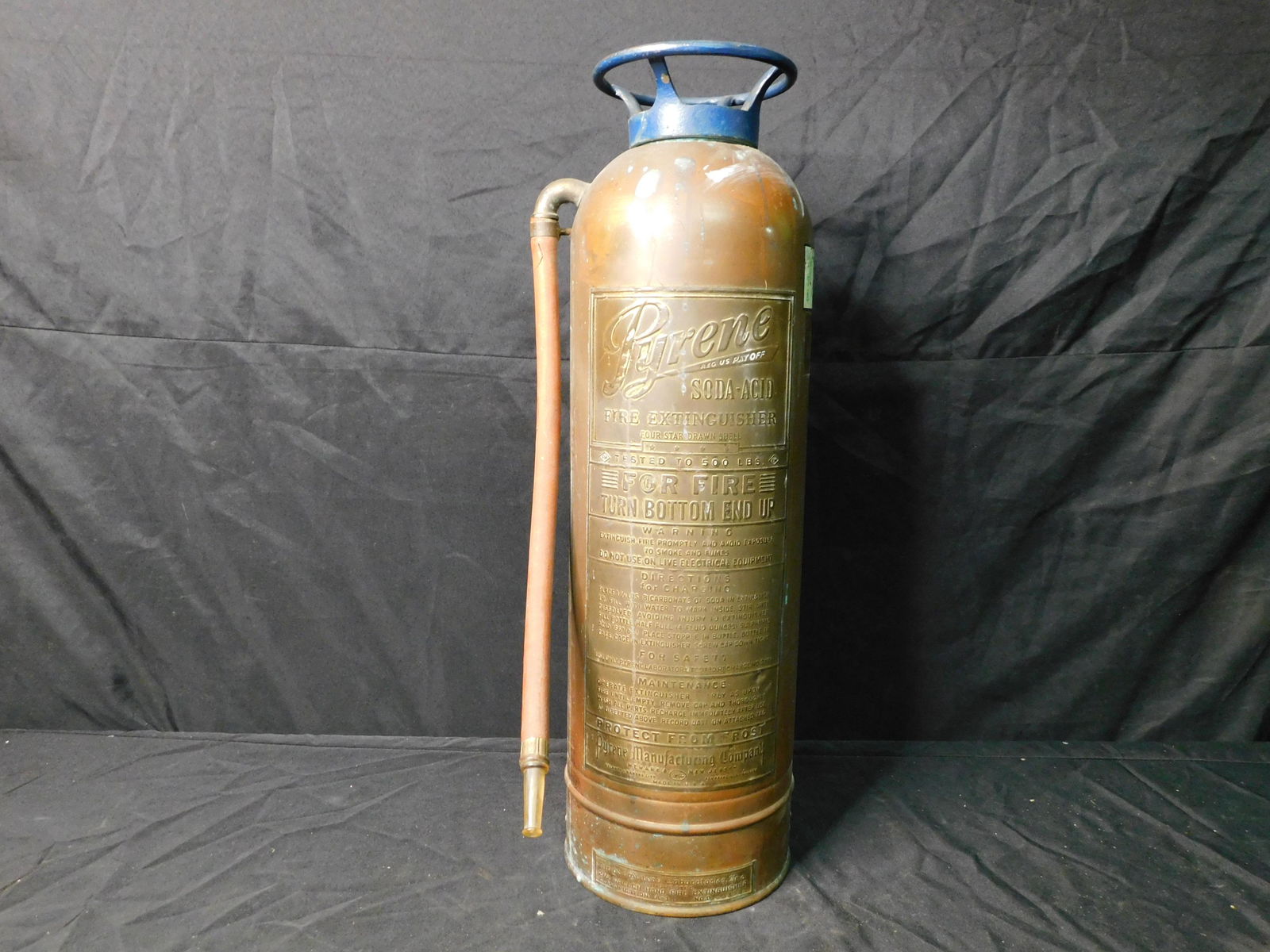 Pyrene Copper Fire Extinguisher (1 of 5)