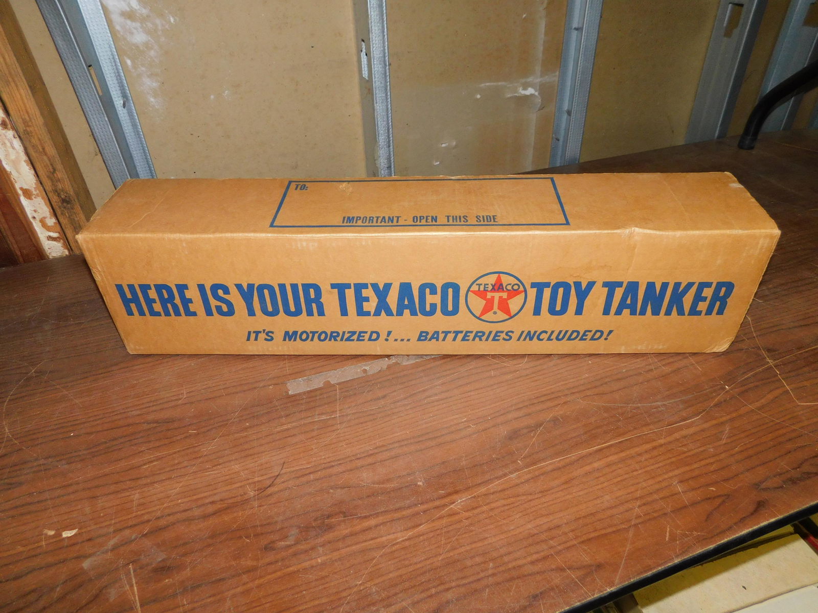 Texaco Toy Tanker Boat in Original Box and Paperwork (1 of 2)