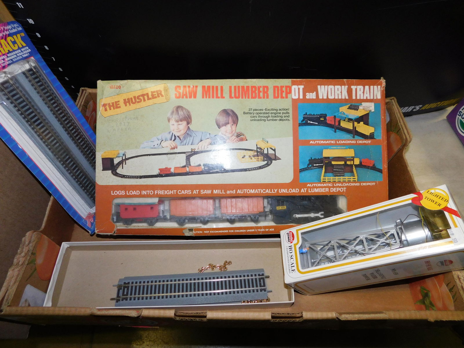 Box Lot with Toy Train, E Track and Accessories (1 of 1)