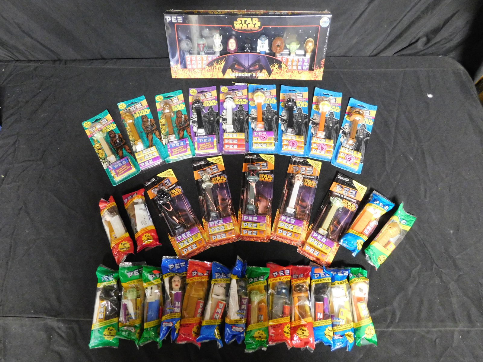 Large Lot of Star Wars Pez in Packages (1 of 4)