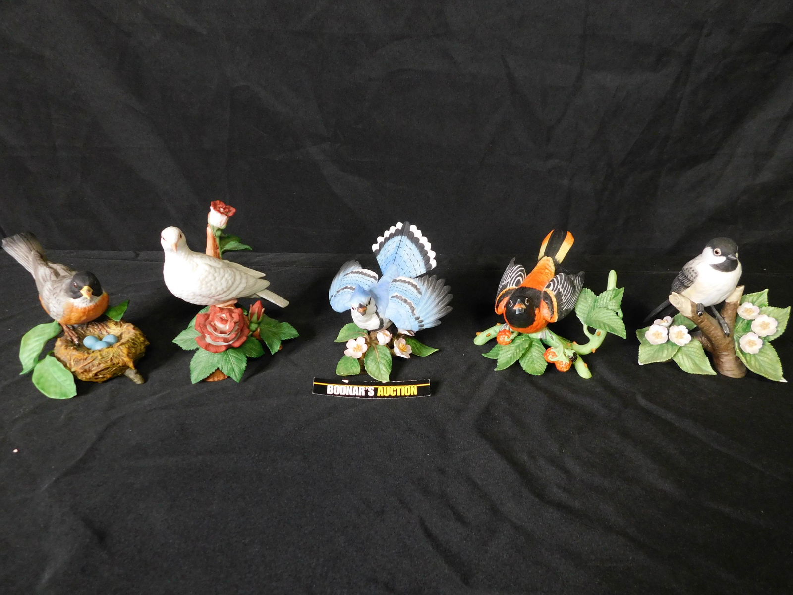 Lot of 5 Lenox Bird Figurines (1 of 5)