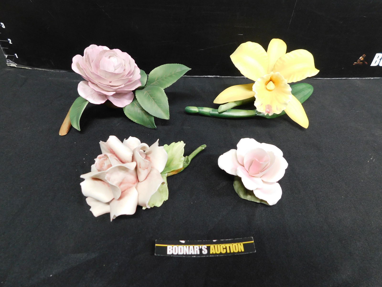 Box Lot of Porcelain Flowers - Franklin Mint (1 of 4)