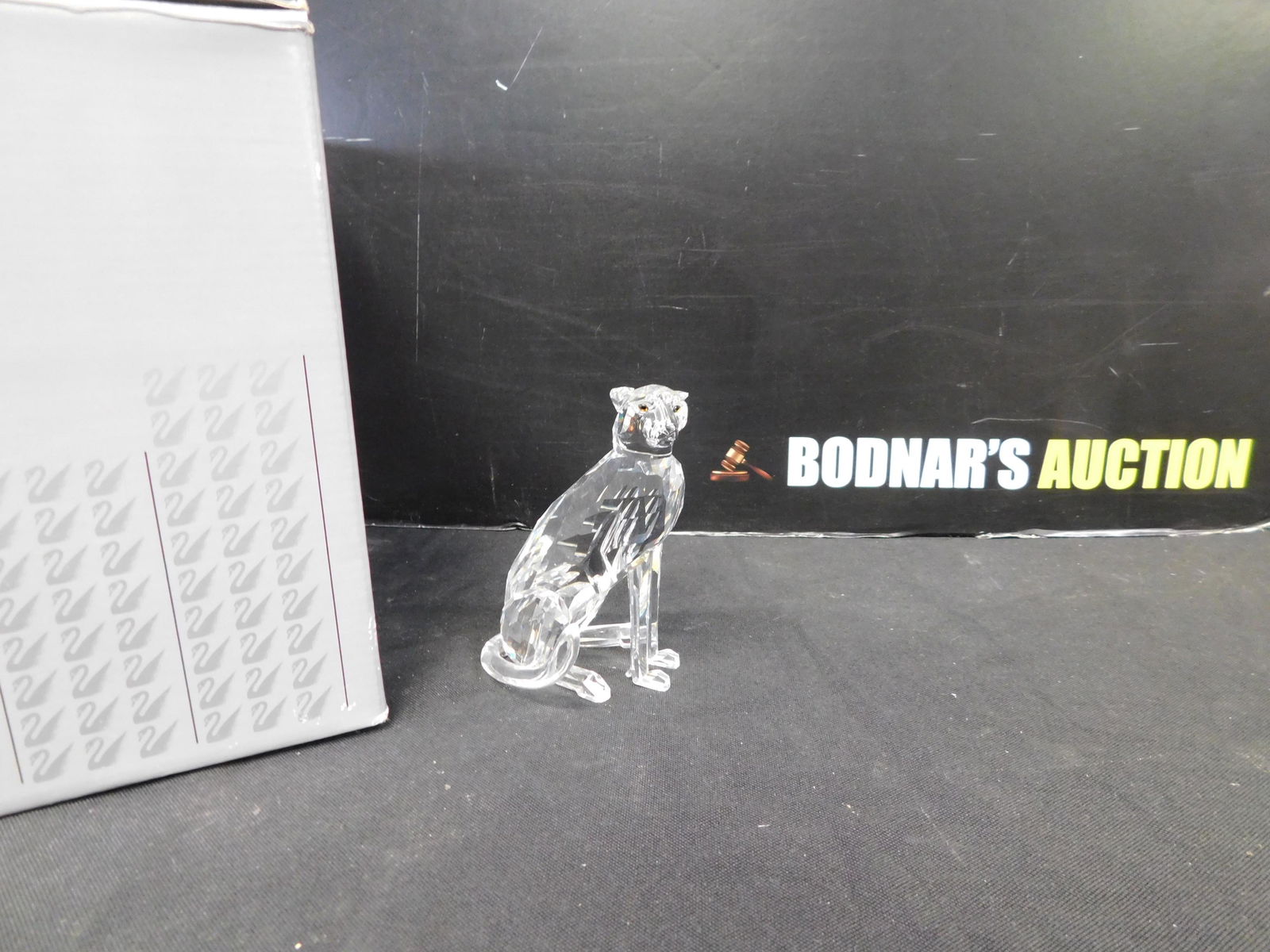 Swarovski Crystal Cheetah (1 of 3)