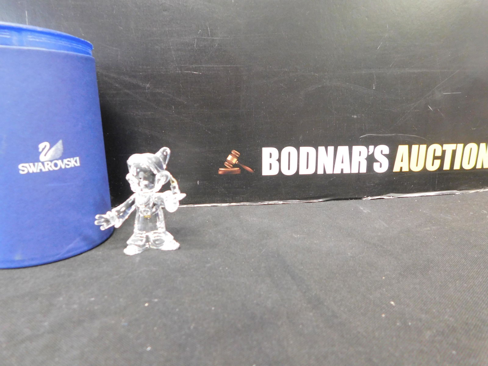 Swarovski Crystal Disney Showcase Dopey (1 of 2)