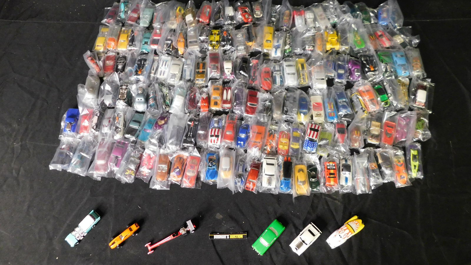 Lot of Loose 1:64 Scale Die-Cast Vehicles (1 of 3)