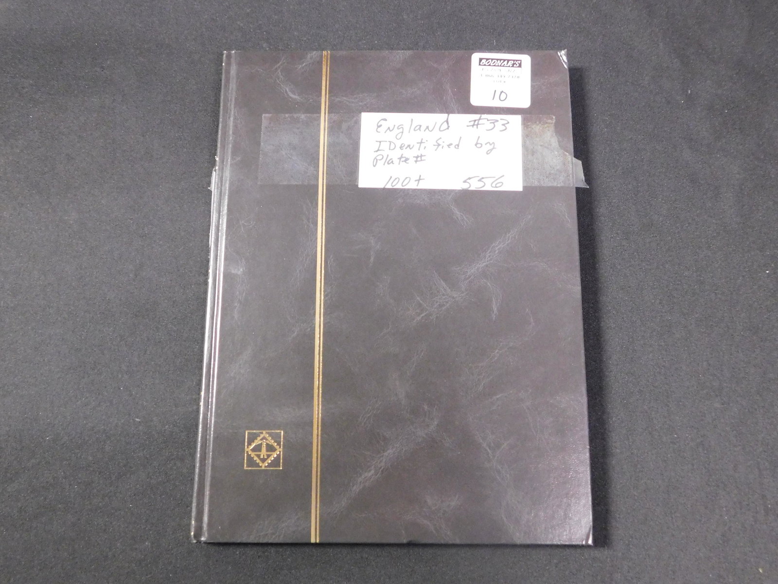 100+ #33 Queen Victoria Stamps: Entire book of #33 Queen Victoria stamps. Over 100 stamps. This sale will be broadcast live on sale day with an auctioneer and caller calling full descriptions of each lot being sold, as well as video