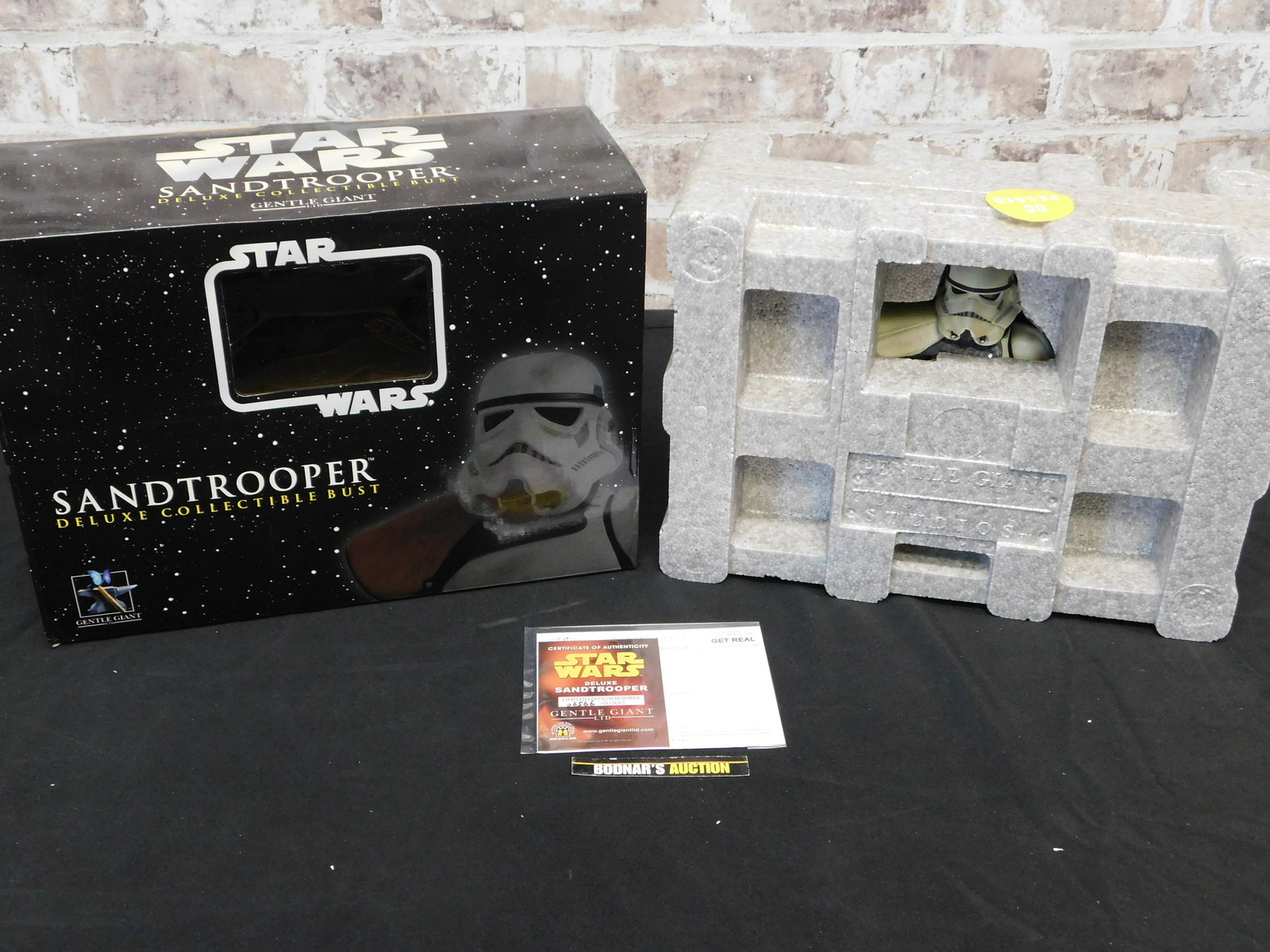 Star Wars Sandtrooper Sergeant Bust by Gentle Giant (1 of 4)