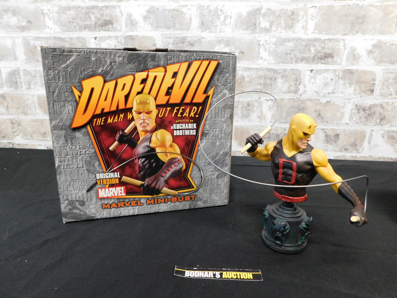 Marvel Daredevil Bust by Bowen - Yellow Version (1 of 5)