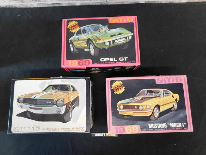 Lot of 3 Vintage AMT Model Kits May 20, 2021 Bodnar's Auction Sales