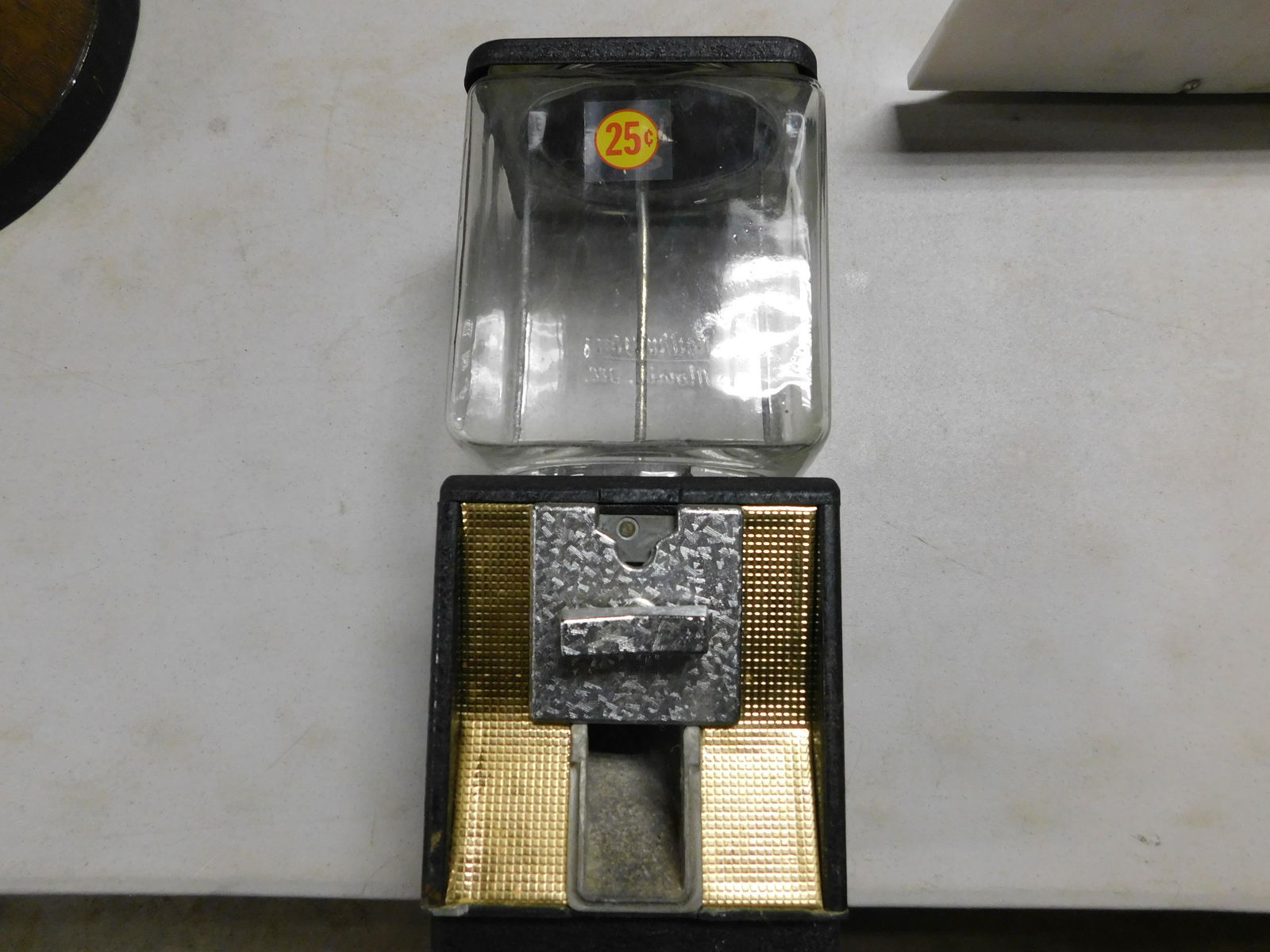 Gumball Machine: Gumball Machine. Quarter Operated by Northwestern. This sale will be broadcast live on sale day with an auctioneer and caller calling full descriptions of each lot being sold, as well as video feed of