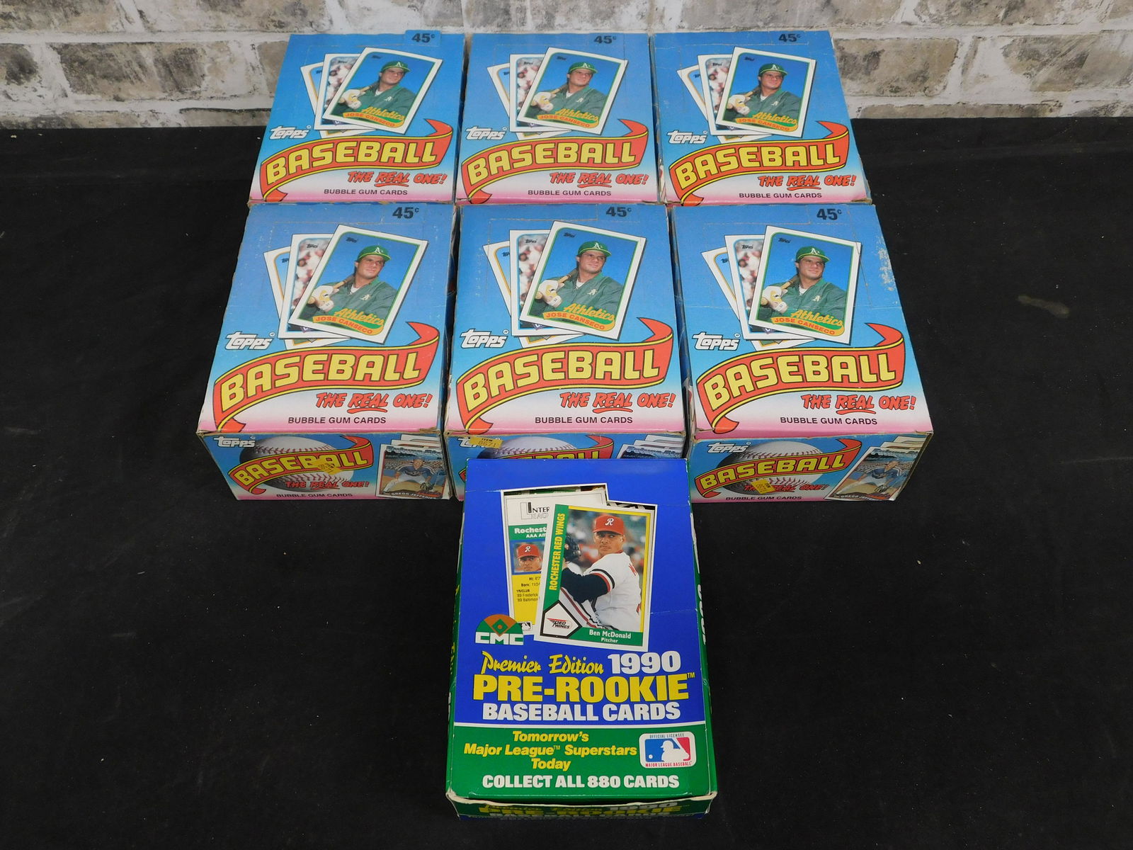 Box Lot of Baseball Cards (1 of 4)