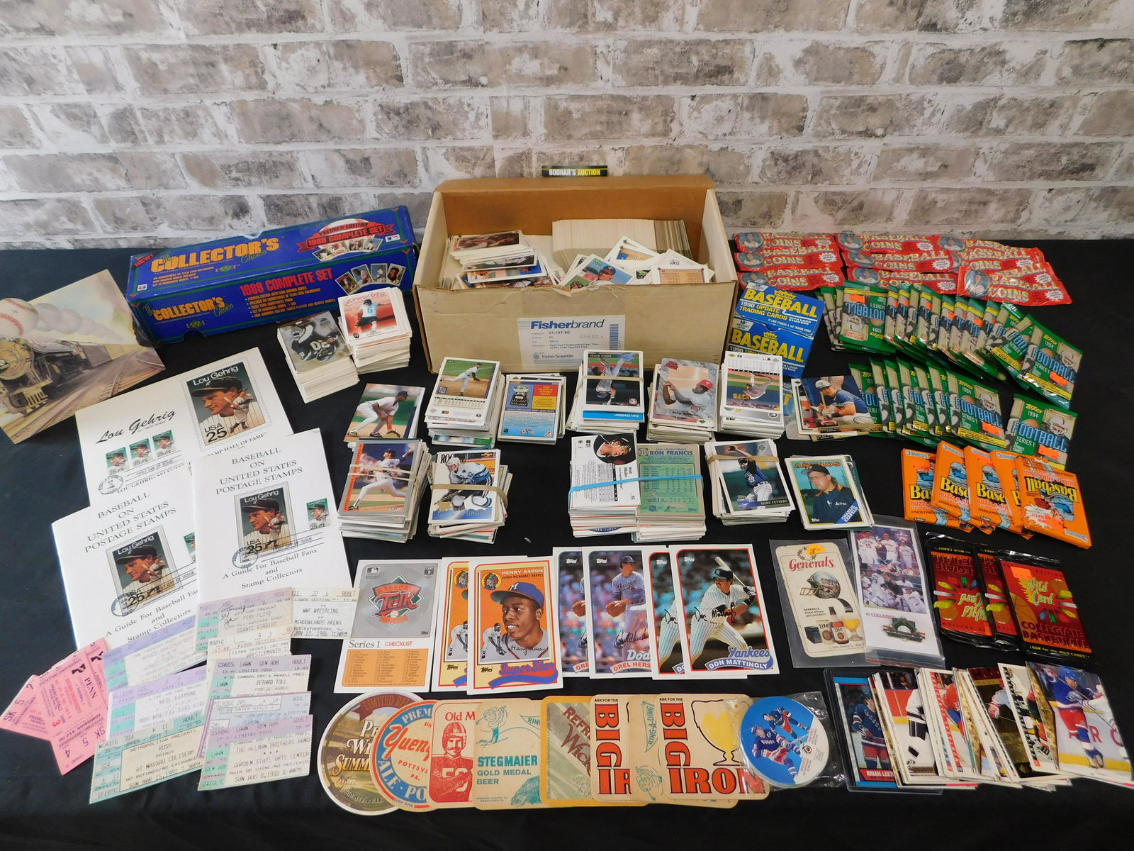 Lot of Mixed Sports Cards (1 of 5)