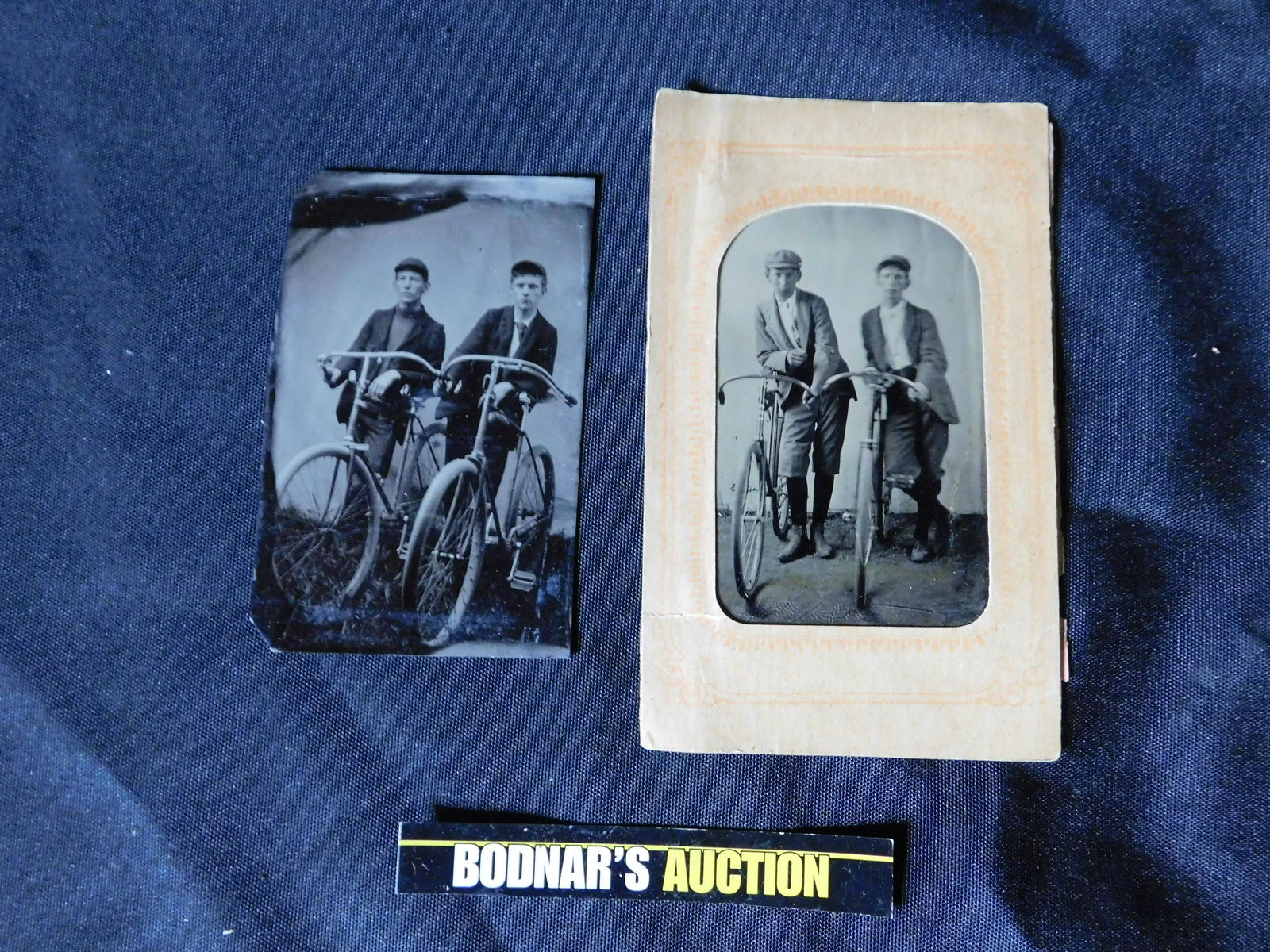 Lot of 2 Tintype Photos depicting Young Men with Early (1 of 5)