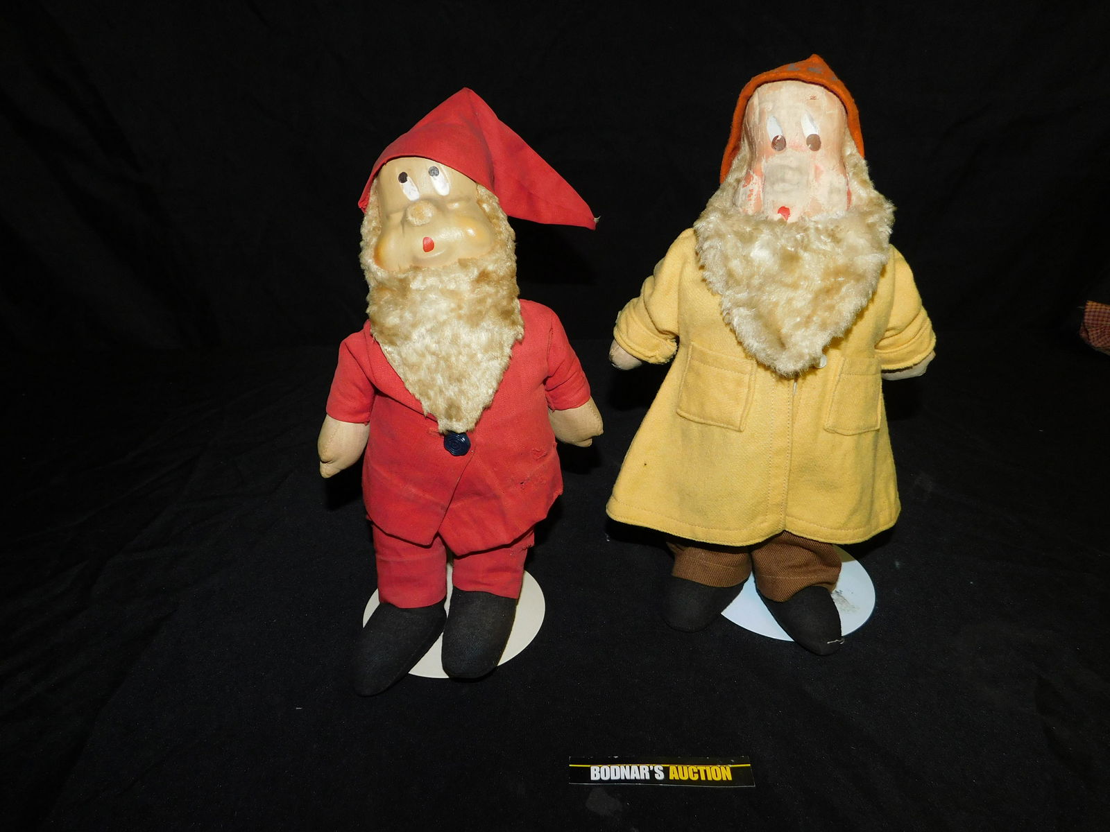 Lot of 2 Vintage Sneezy Dolls (1 of 6)