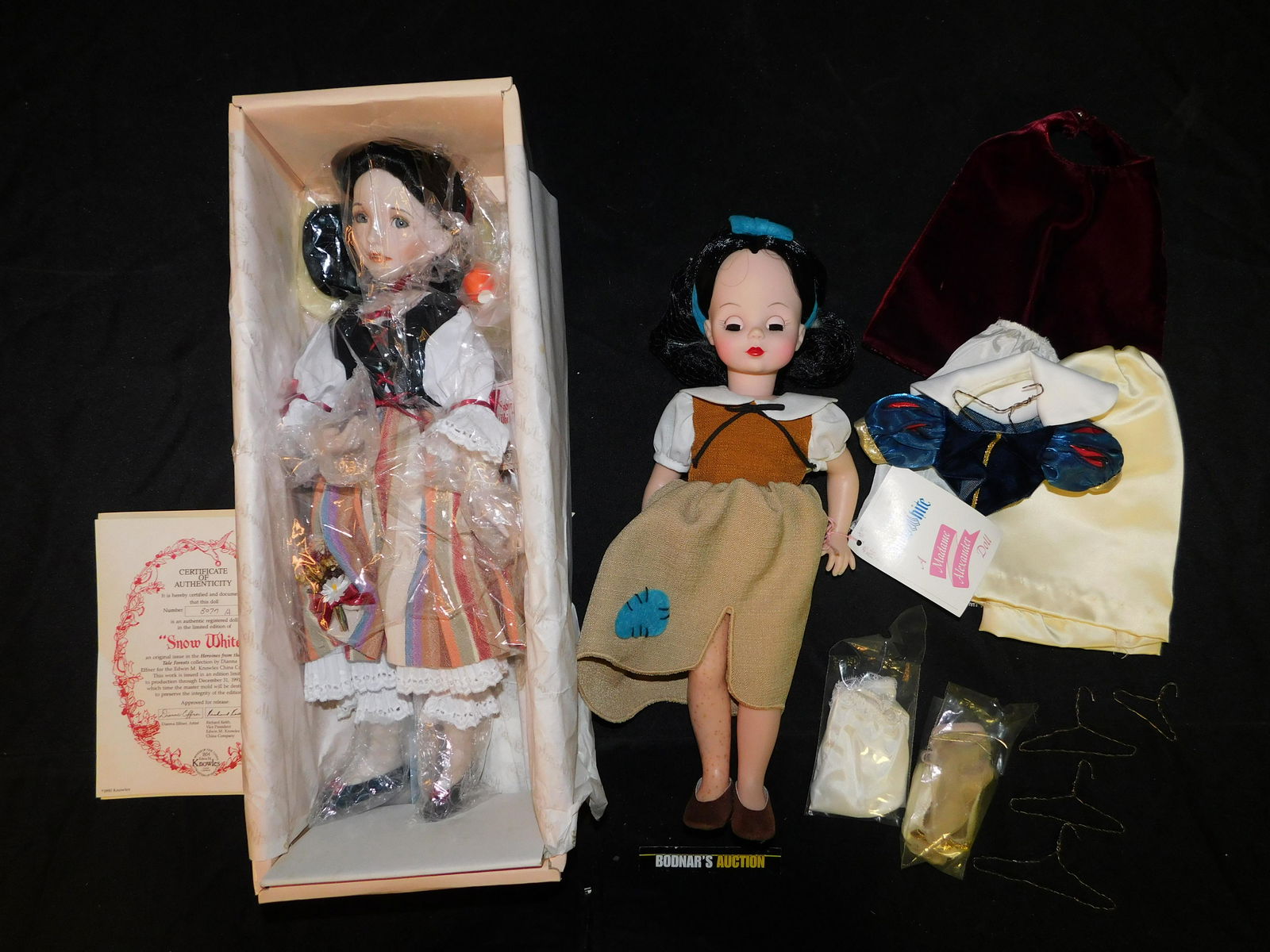 Madame Alexander Snow White and Knowles Snow White Doll (1 of 7)