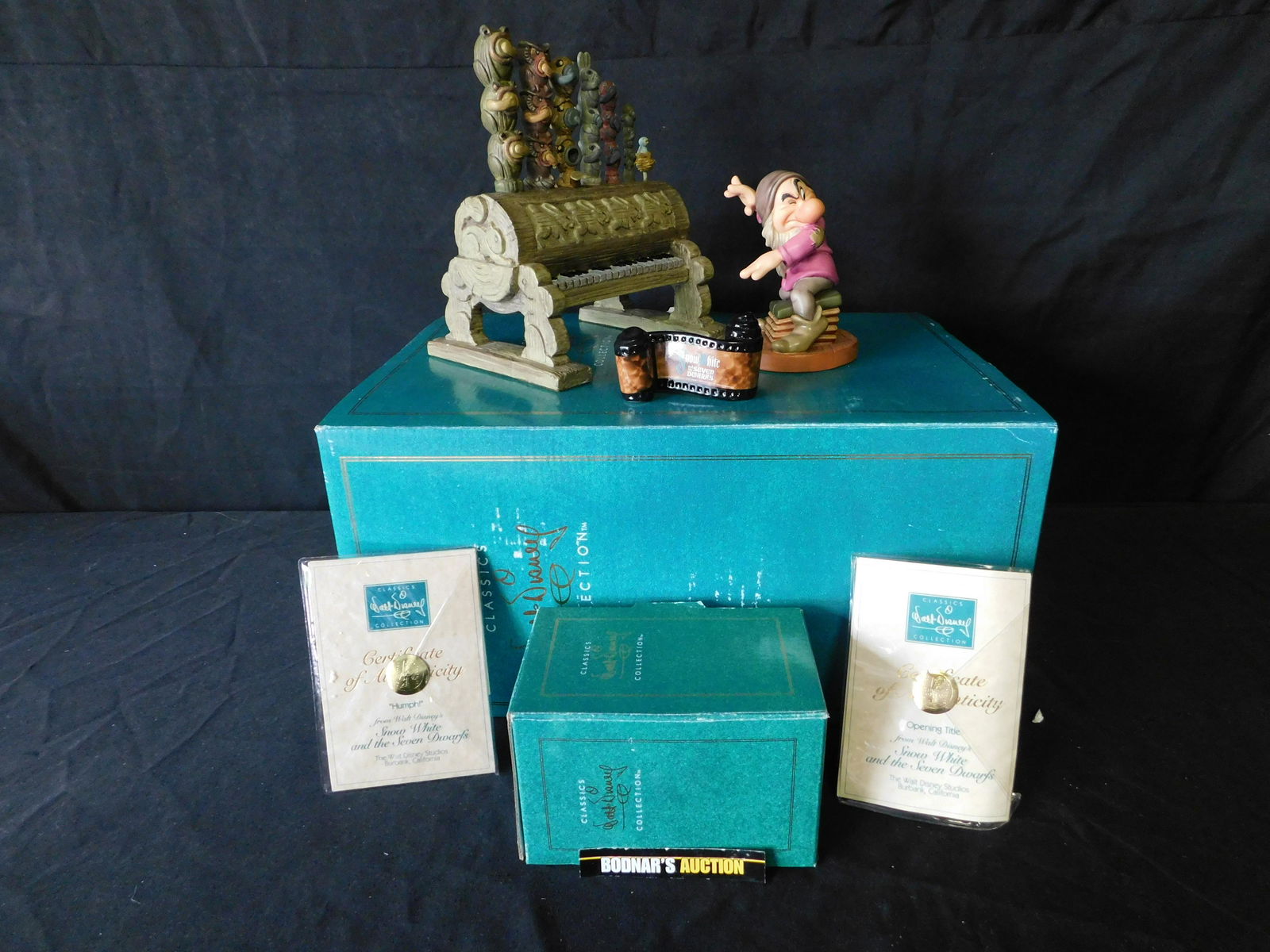 Lot of 2 Snow White WDCC Figurines - Grumpy and Opening (1 of 13)