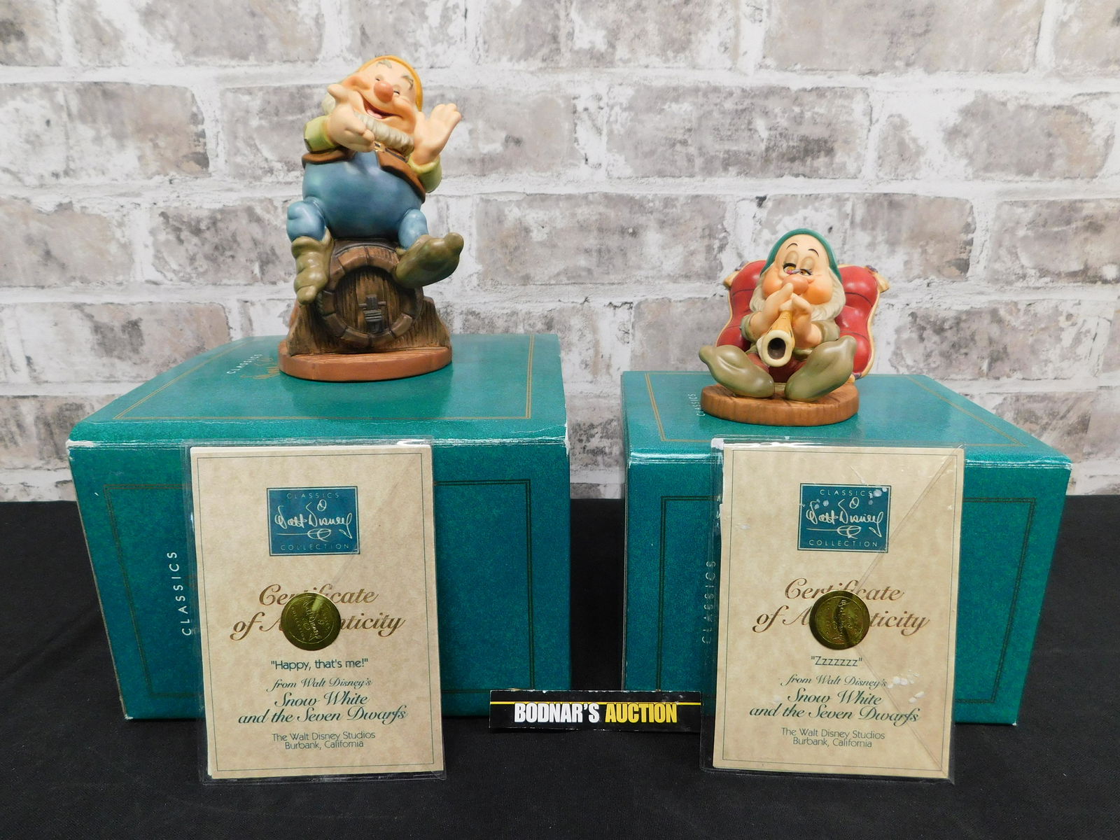 Lot of 2 Snow White WDCC Figurines - Happy and Sleepy (1 of 6)